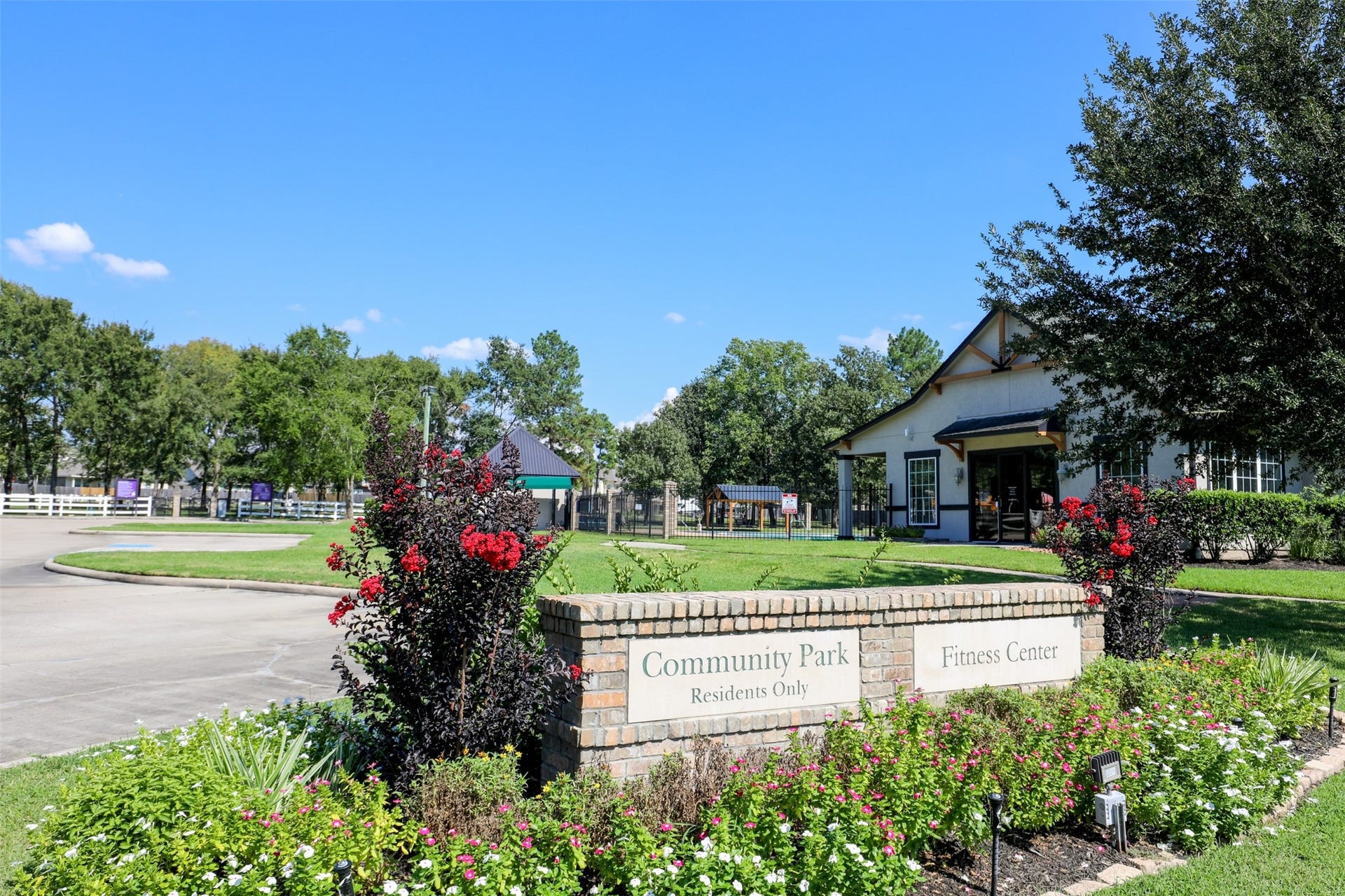 30533 Pleasant Oaks Drive, Magnolia, TX 77355 30533 Pleasant Oaks Drive, Magnolia, TX 77355