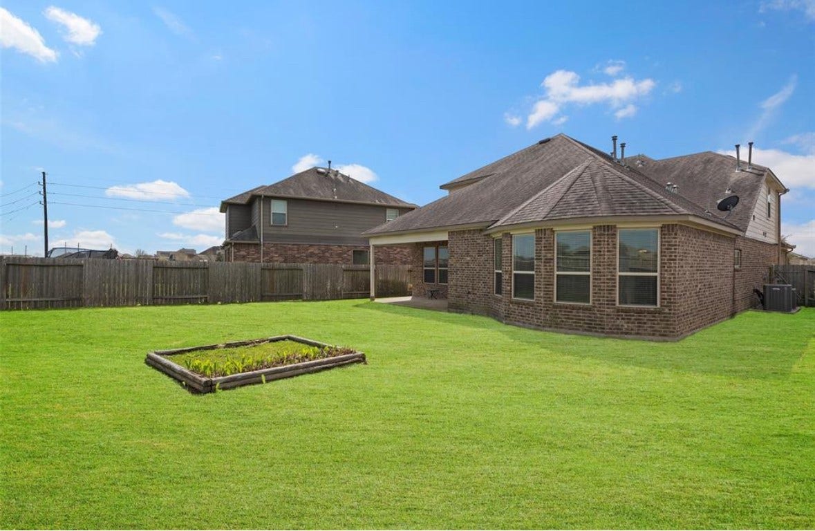 30125 Prairie Creek Court, Brookshire, TX 77423 30125 Prairie Creek Court, Brookshire, TX 77423