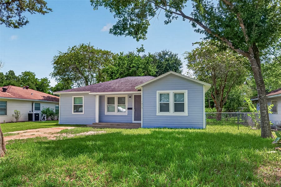 Property photo for 1213 Allen Street, Rosenberg, TX