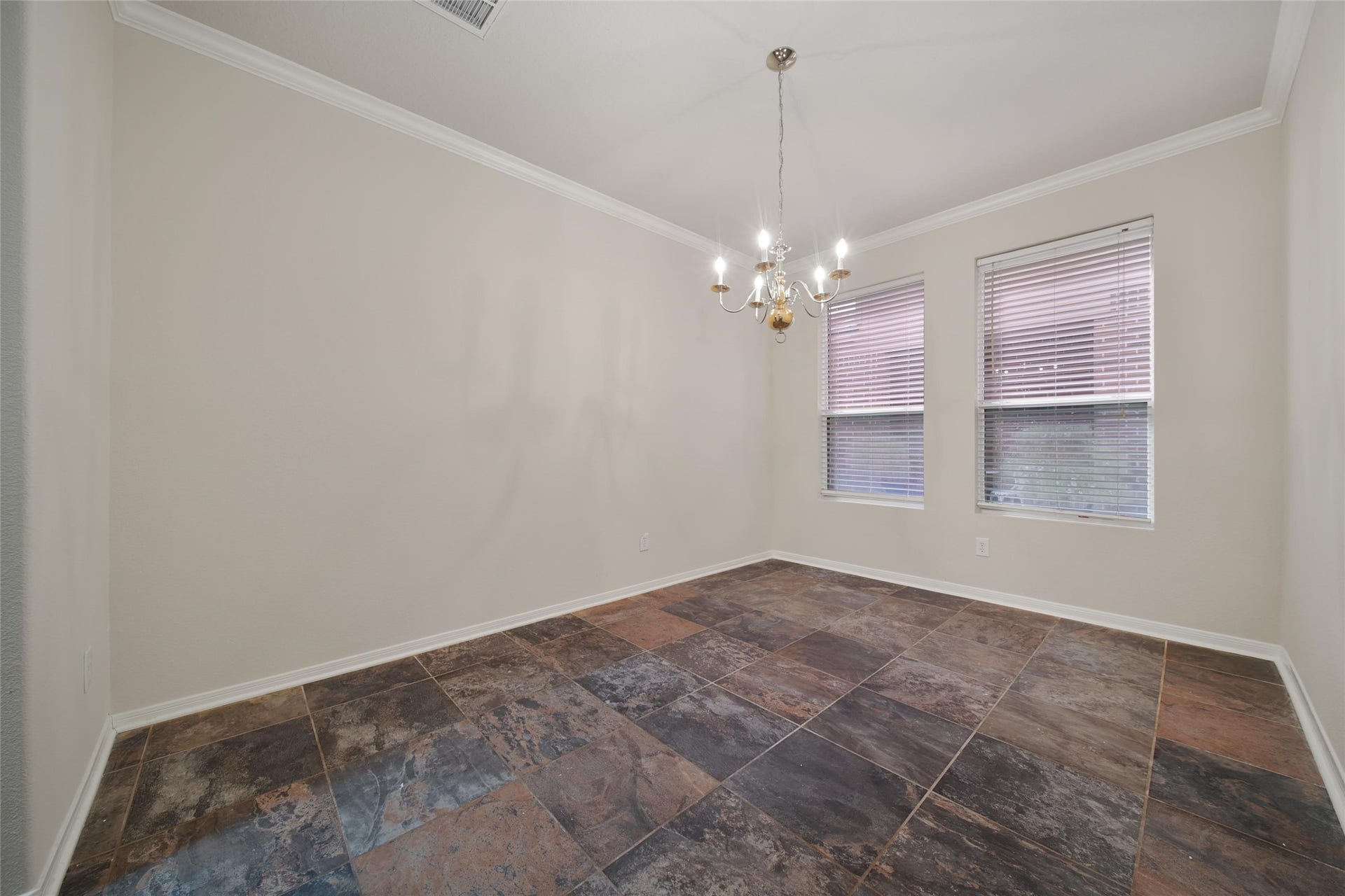 19302 Dawn Canyon Road, Houston, TX 77084 View of the dinning room