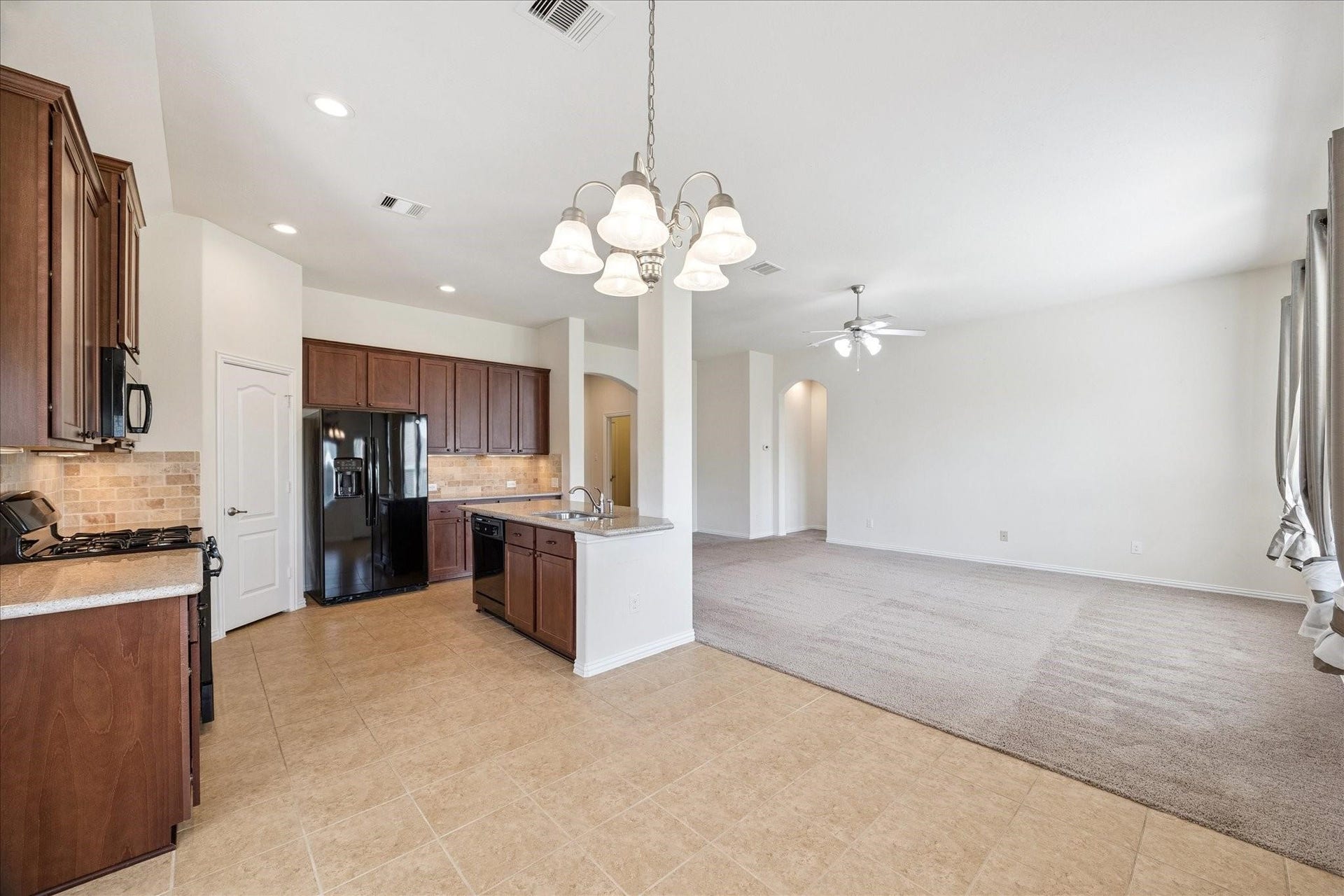 205 Brookwood Park Lane, Dickinson, TX 77539 205 Brookwood Park Lane, Dickinson, TX 77539