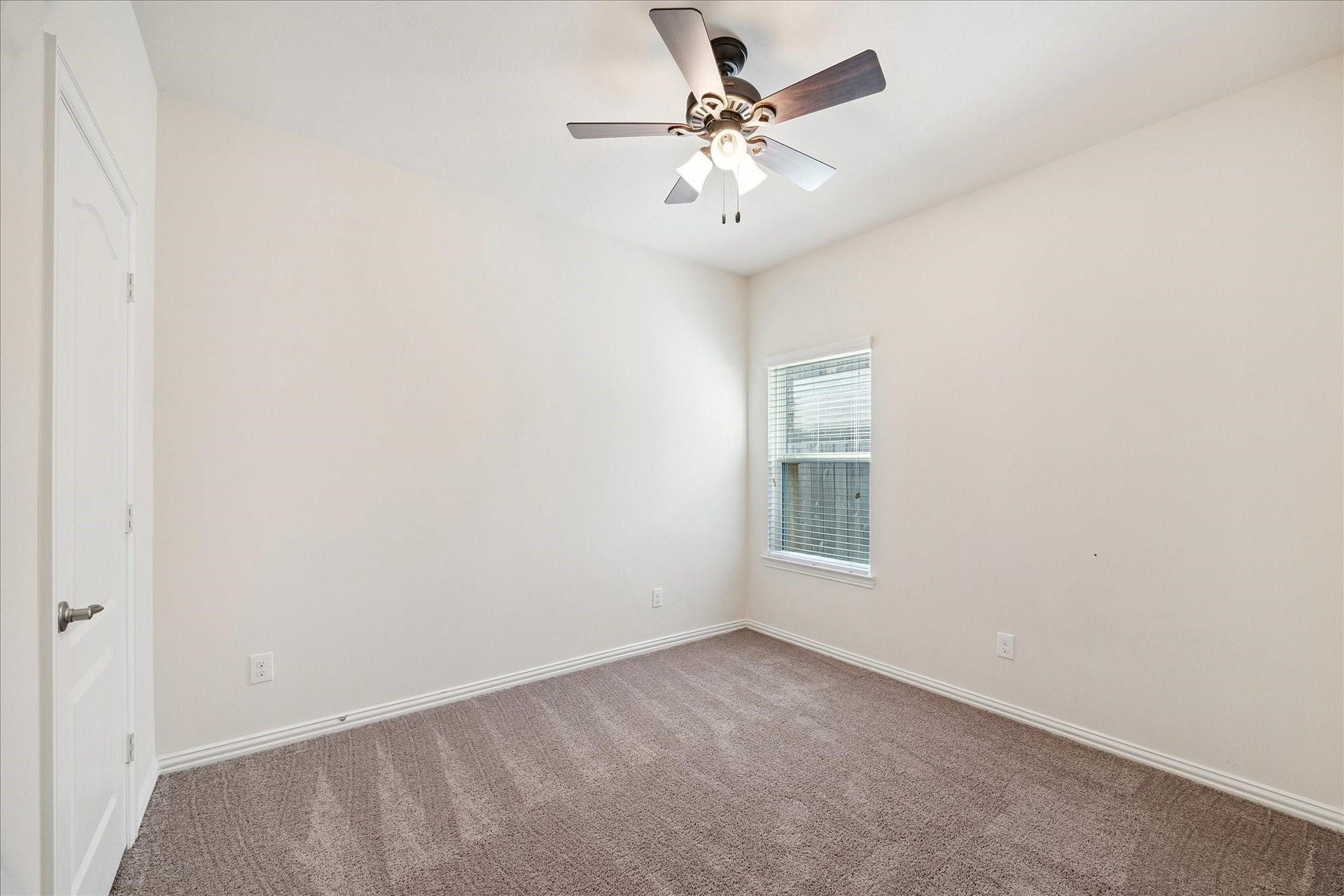 205 Brookwood Park Lane, Dickinson, TX 77539 205 Brookwood Park Lane, Dickinson, TX 77539