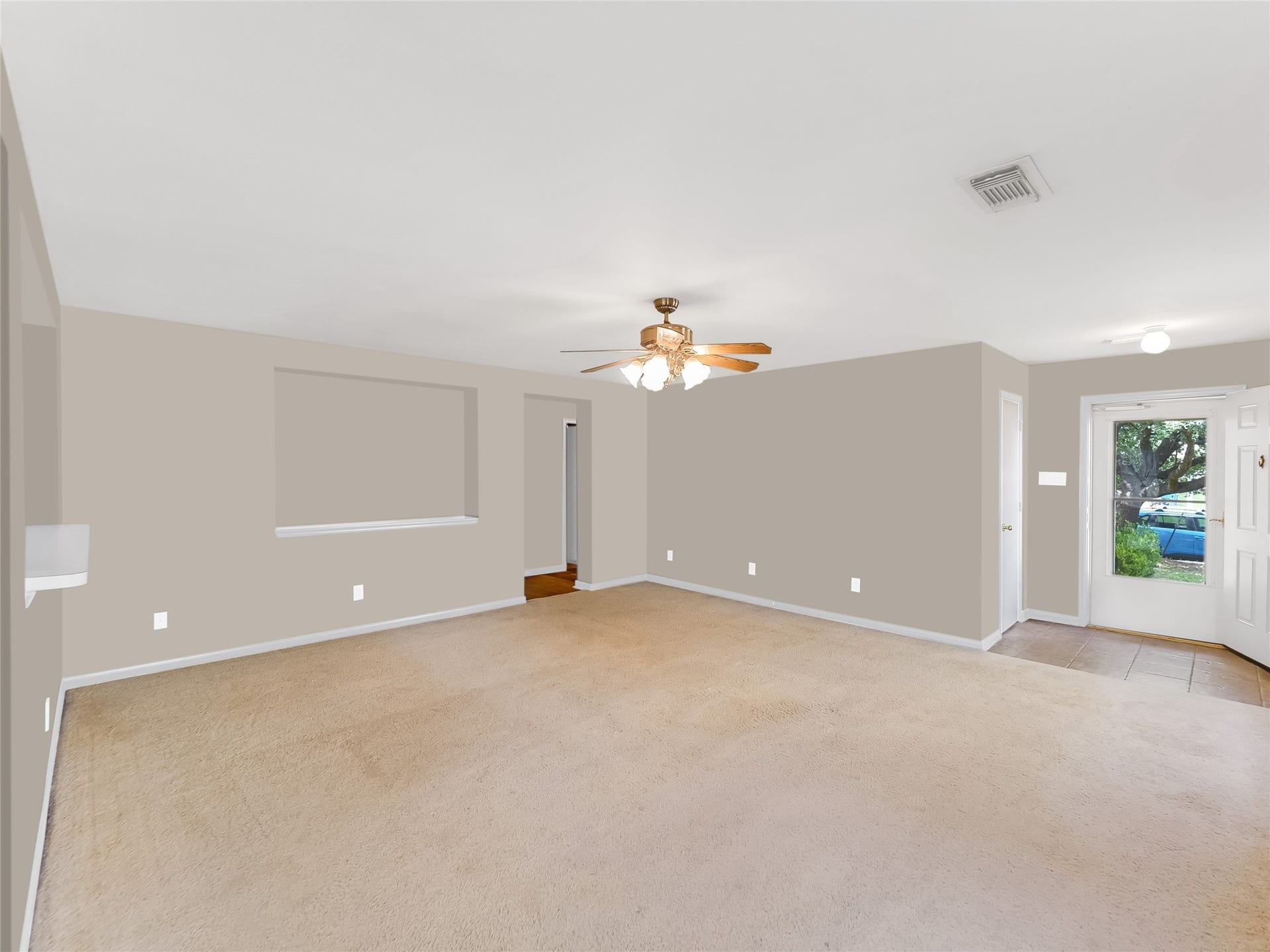 20911 Harvest Terrace Lane, Spring, TX 77379 Large open living room