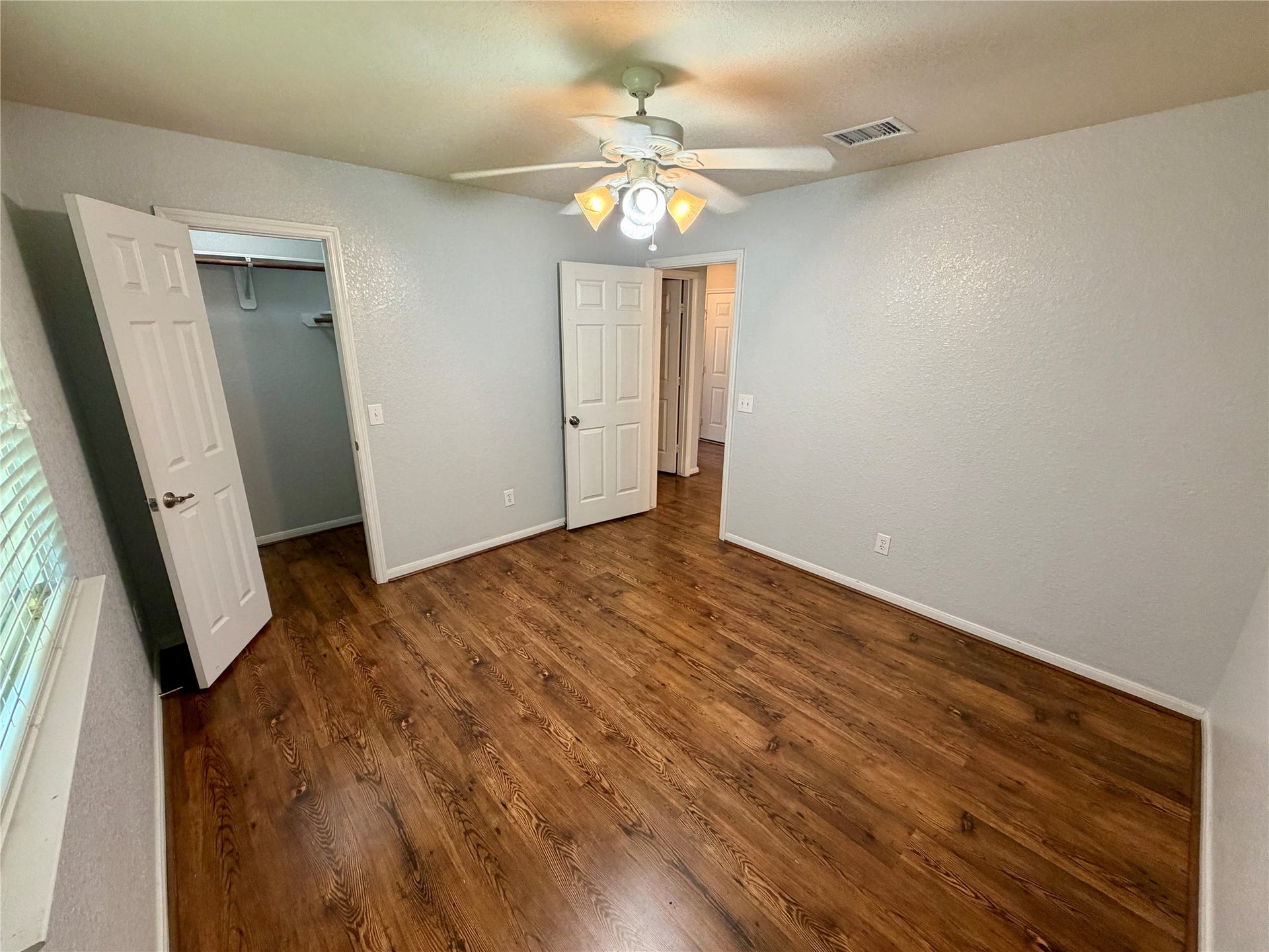6315 S Wintersage Lane, Houston, TX 77066 6315 S Wintersage Lane, Houston, TX 77066