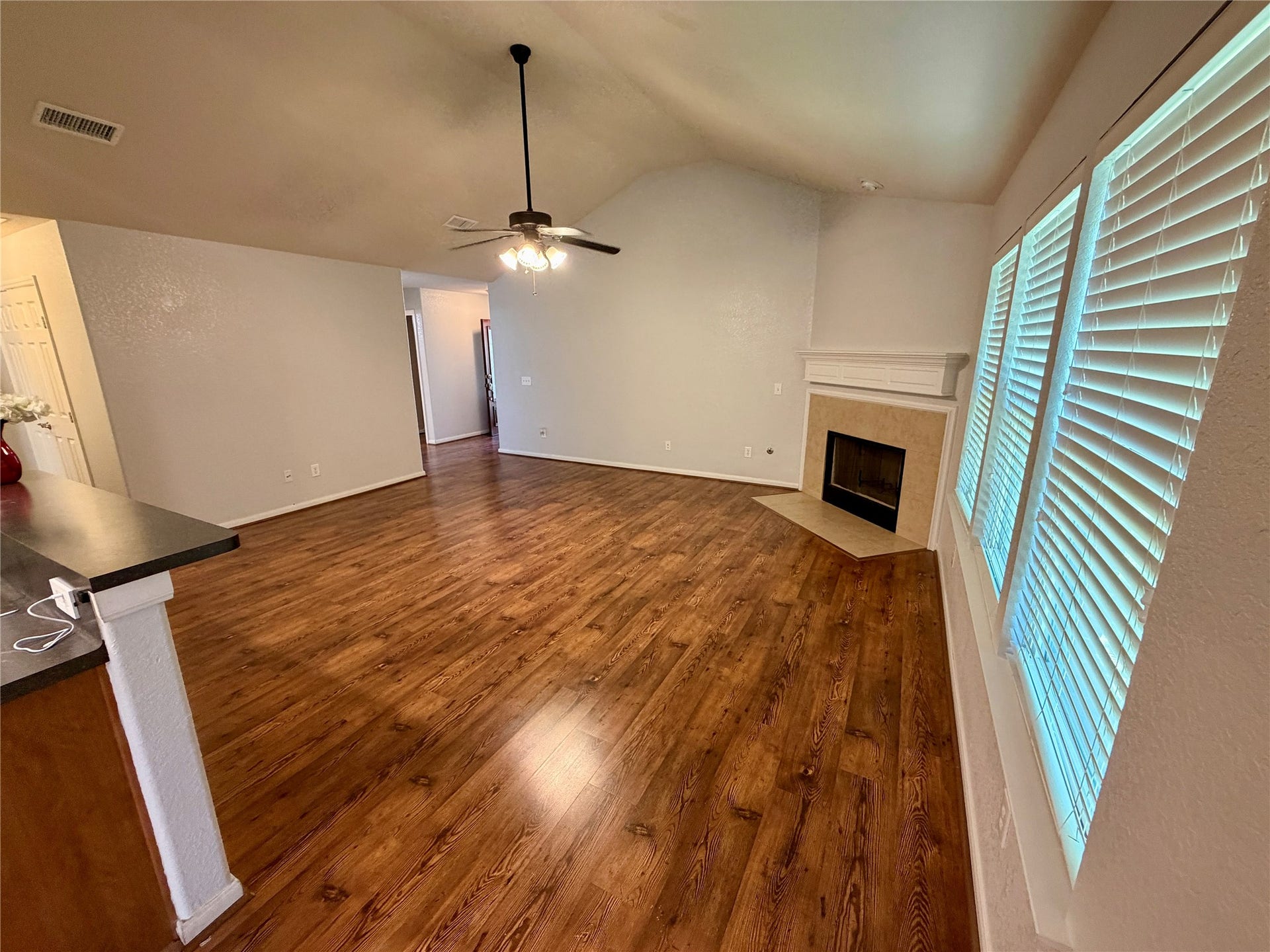 6315 S Wintersage Lane, Houston, TX 77066 6315 S Wintersage Lane, Houston, TX 77066