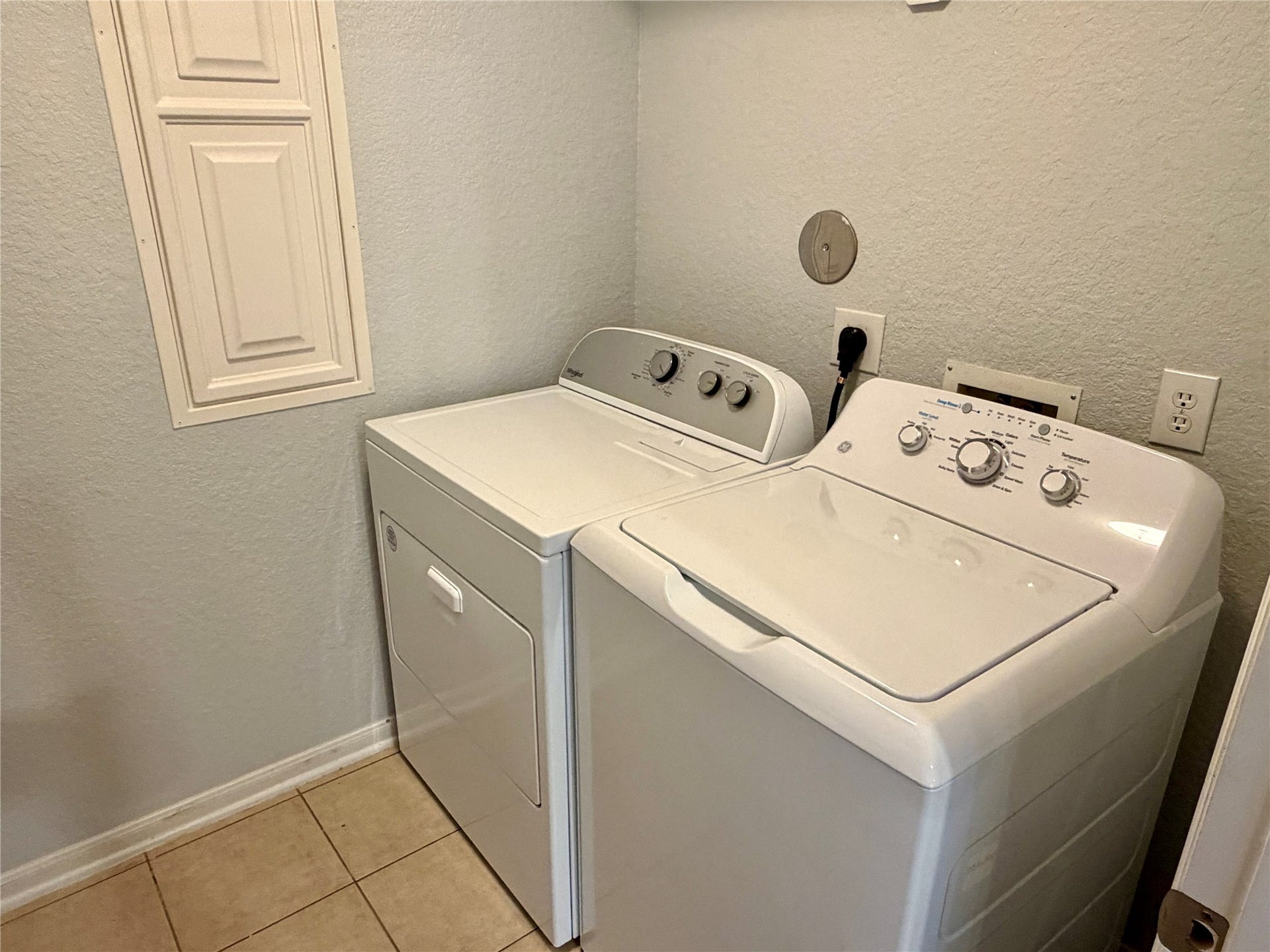 6315 S Wintersage Lane, Houston, TX 77066 6315 S Wintersage Lane, Houston, TX 77066