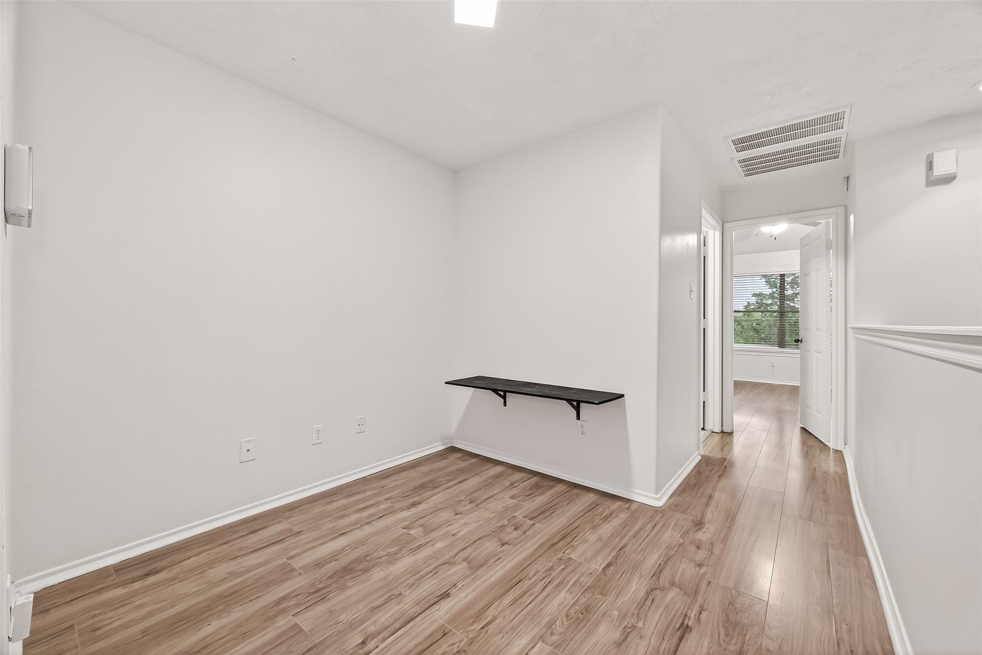 6110 Langham Mist Lane, Houston, TX 77084 6110 Langham Mist Lane, Houston, TX 77084