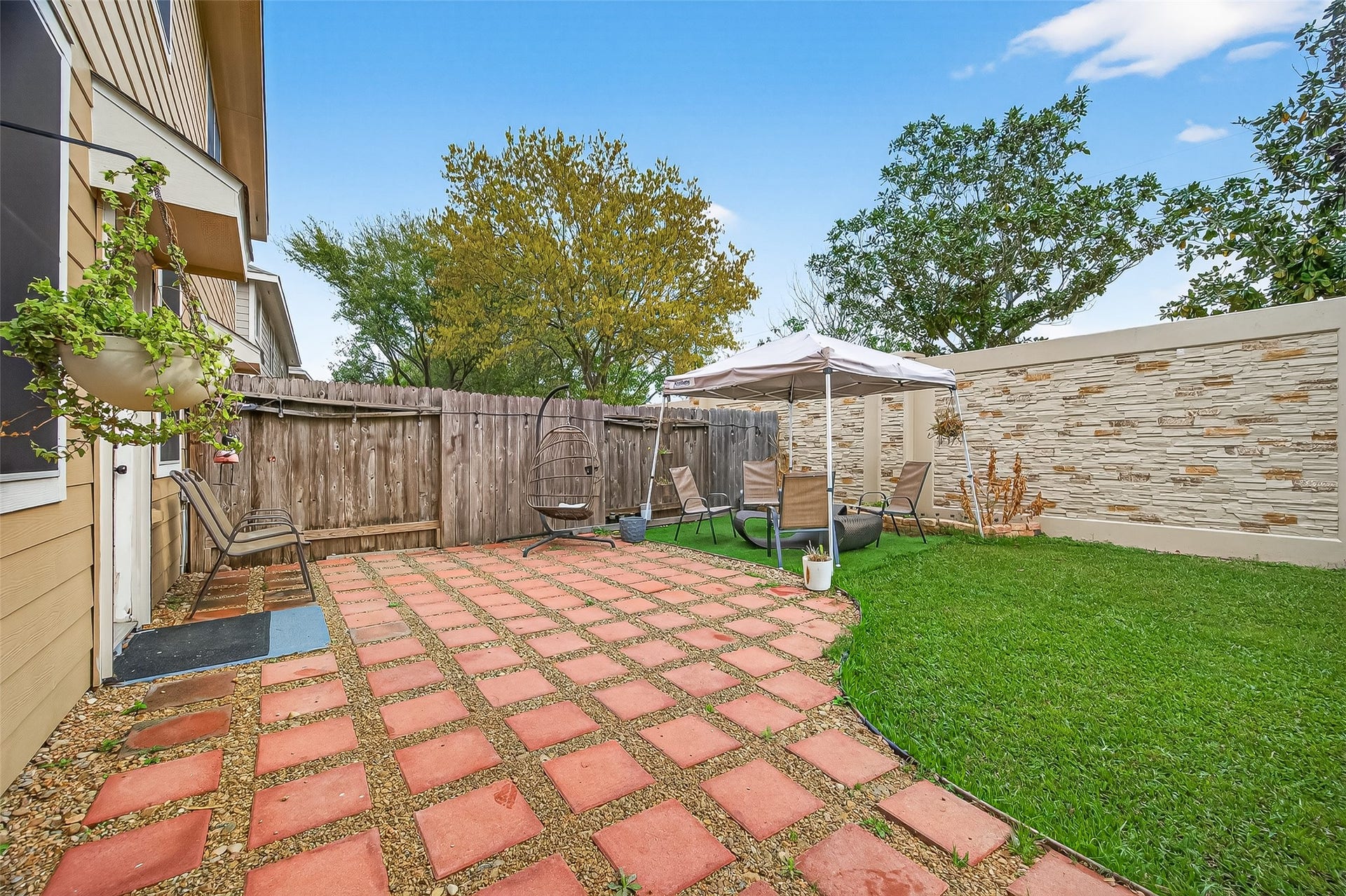 6110 Langham Mist Lane, Houston, TX 77084 6110 Langham Mist Lane, Houston, TX 77084