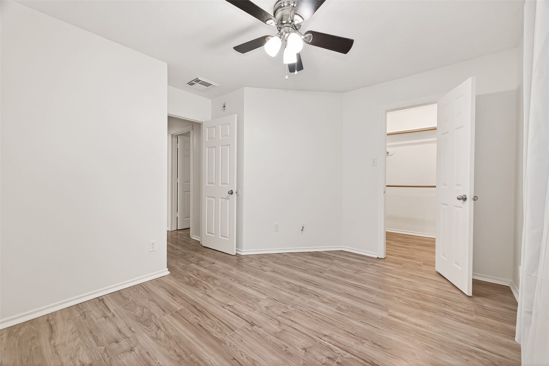 6110 Langham Mist Lane, Houston, TX 77084 6110 Langham Mist Lane, Houston, TX 77084