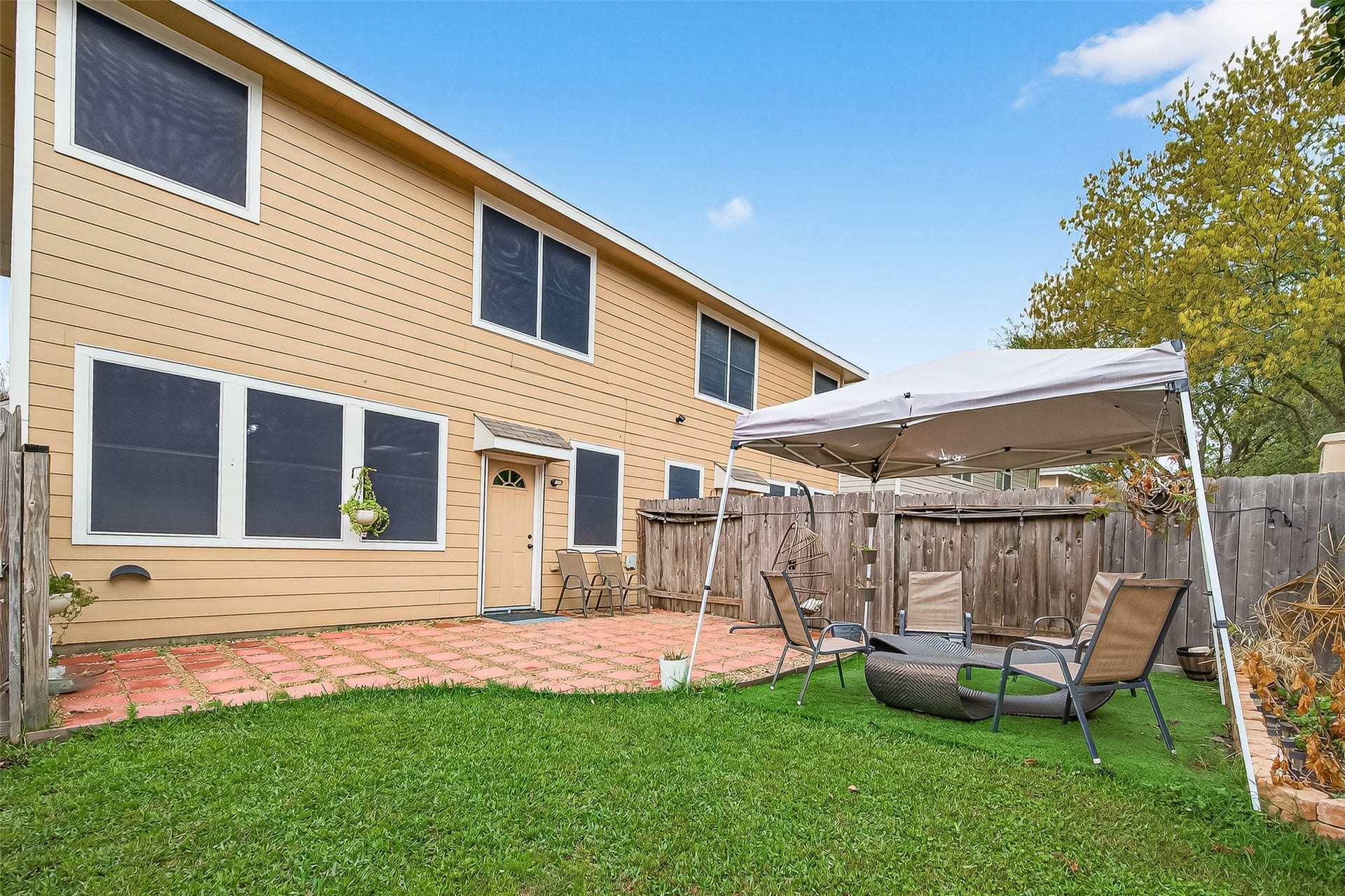6110 Langham Mist Lane, Houston, TX 77084 6110 Langham Mist Lane, Houston, TX 77084