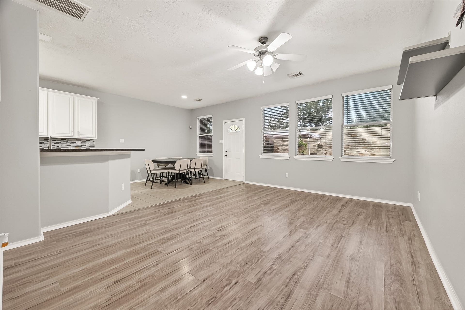 6110 Langham Mist Lane, Houston, TX 77084 6110 Langham Mist Lane, Houston, TX 77084