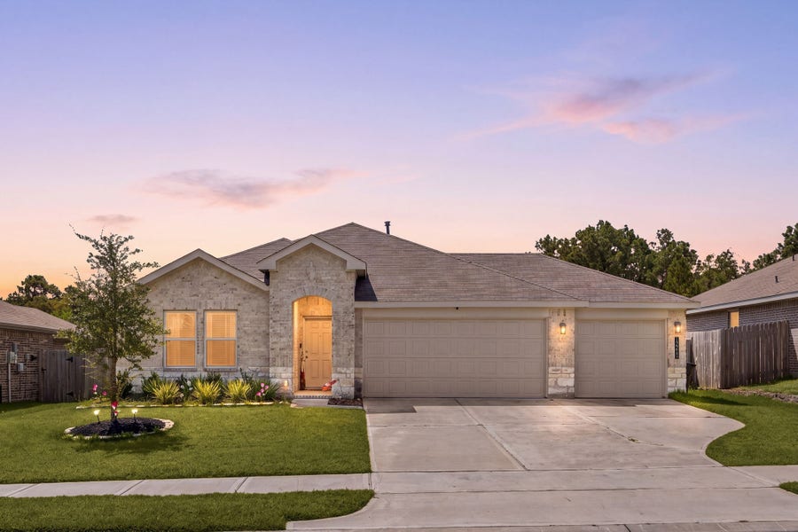 Property photo for 12211 Azur Springs Court, Conroe, TX