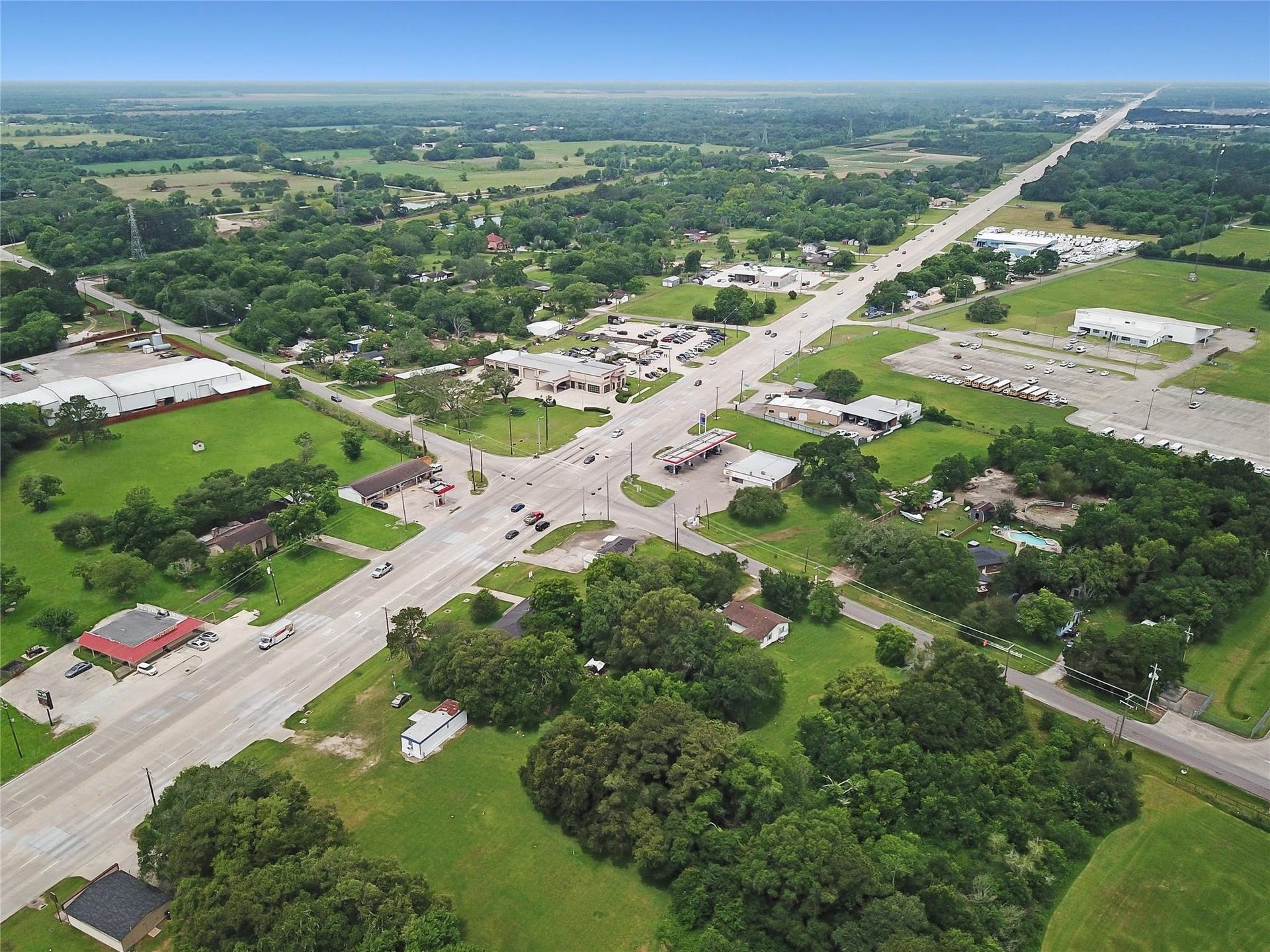 2465 Highway 6, Alvin, TX 77511 2465 Highway 6, Alvin, TX 77511