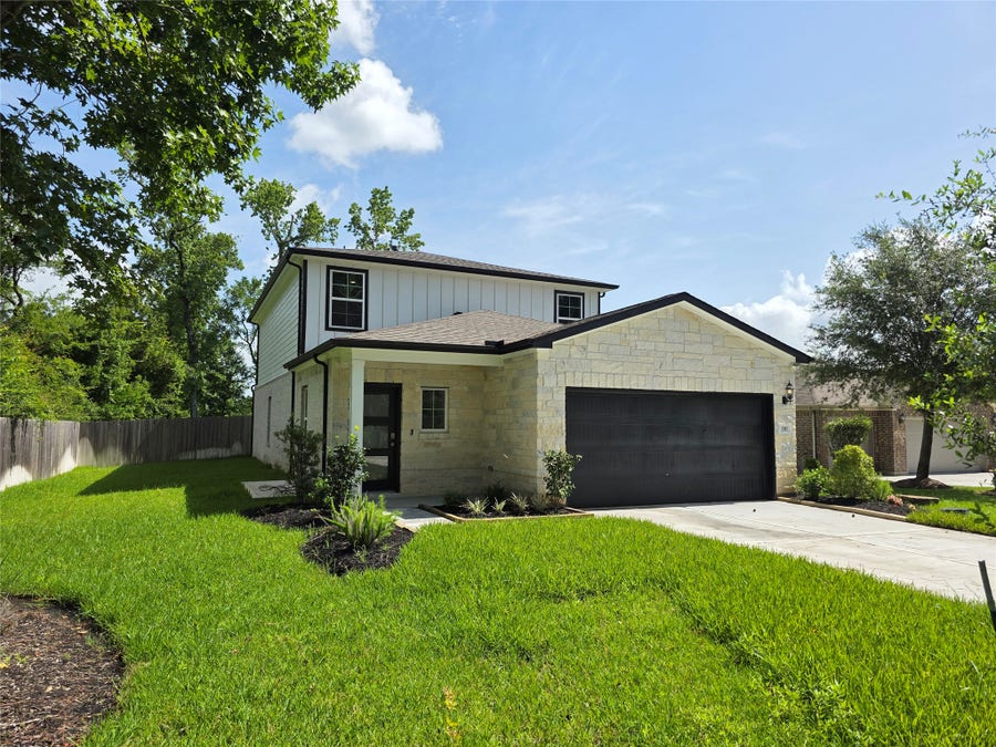 Property photo for 110 Elm Tree Circle, Magnolia, TX