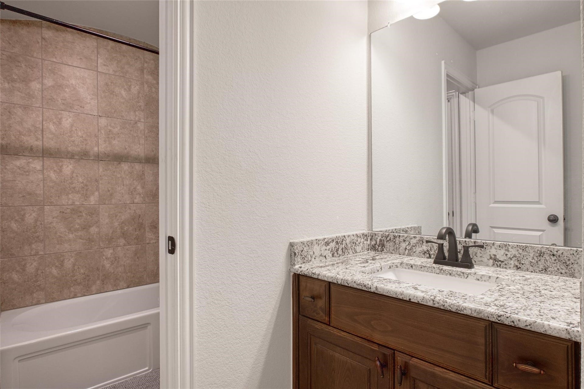 16810 Lessels Lane, Richmond, TX 77407 16810 Lessels Lane, Richmond, TX 77407