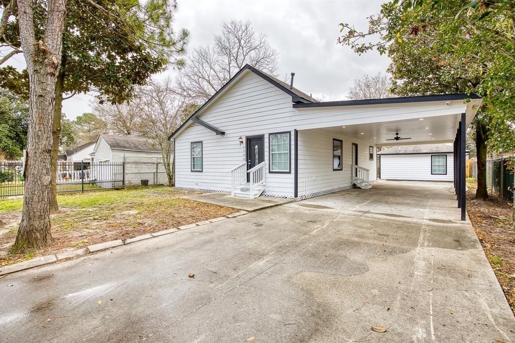 2508 Spence Street, Houston, TX 77093