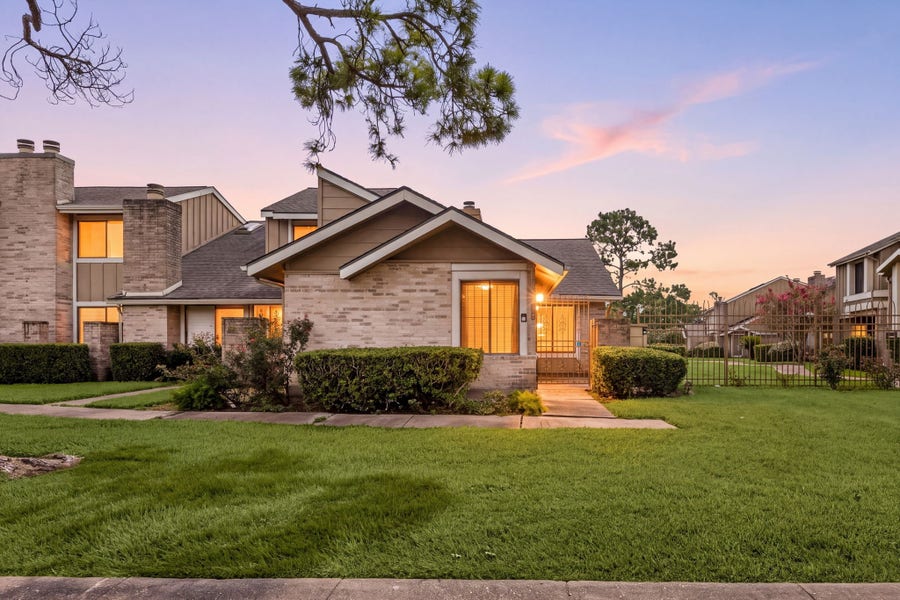 Property photo for 12021 Bob White Drive, Houston, TX