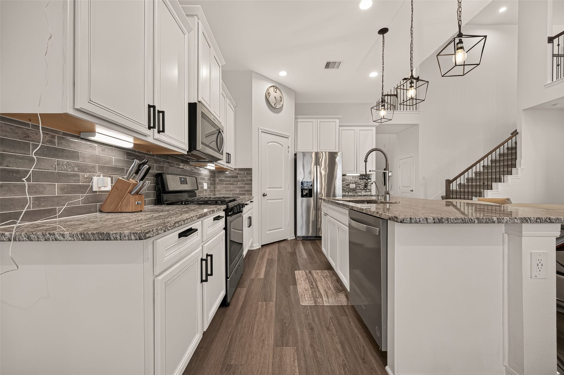 326 Westlake Terrace Drive, Conroe, TX 77304 326 Westlake Terrace Drive, Conroe, TX 77304