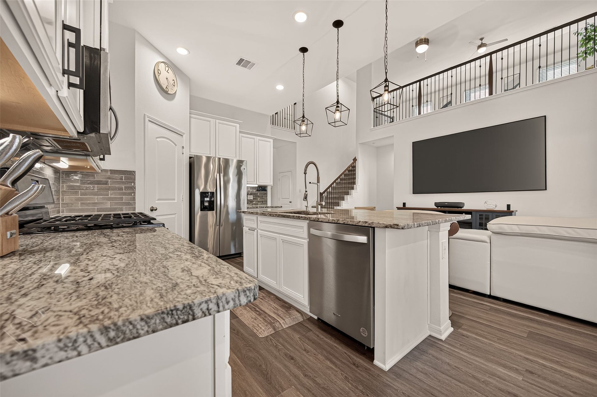 326 Westlake Terrace Drive, Conroe, TX 77304 326 Westlake Terrace Drive, Conroe, TX 77304