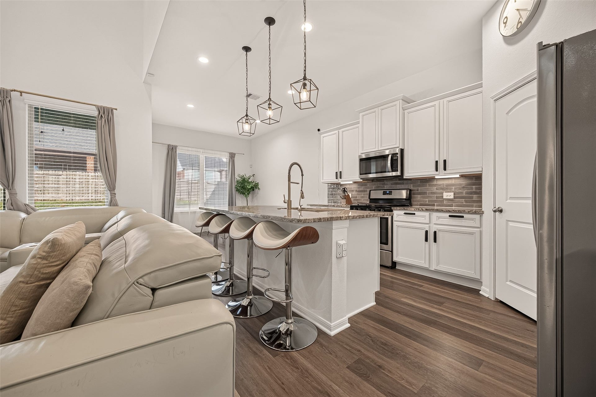 326 Westlake Terrace Drive, Conroe, TX 77304 326 Westlake Terrace Drive, Conroe, TX 77304