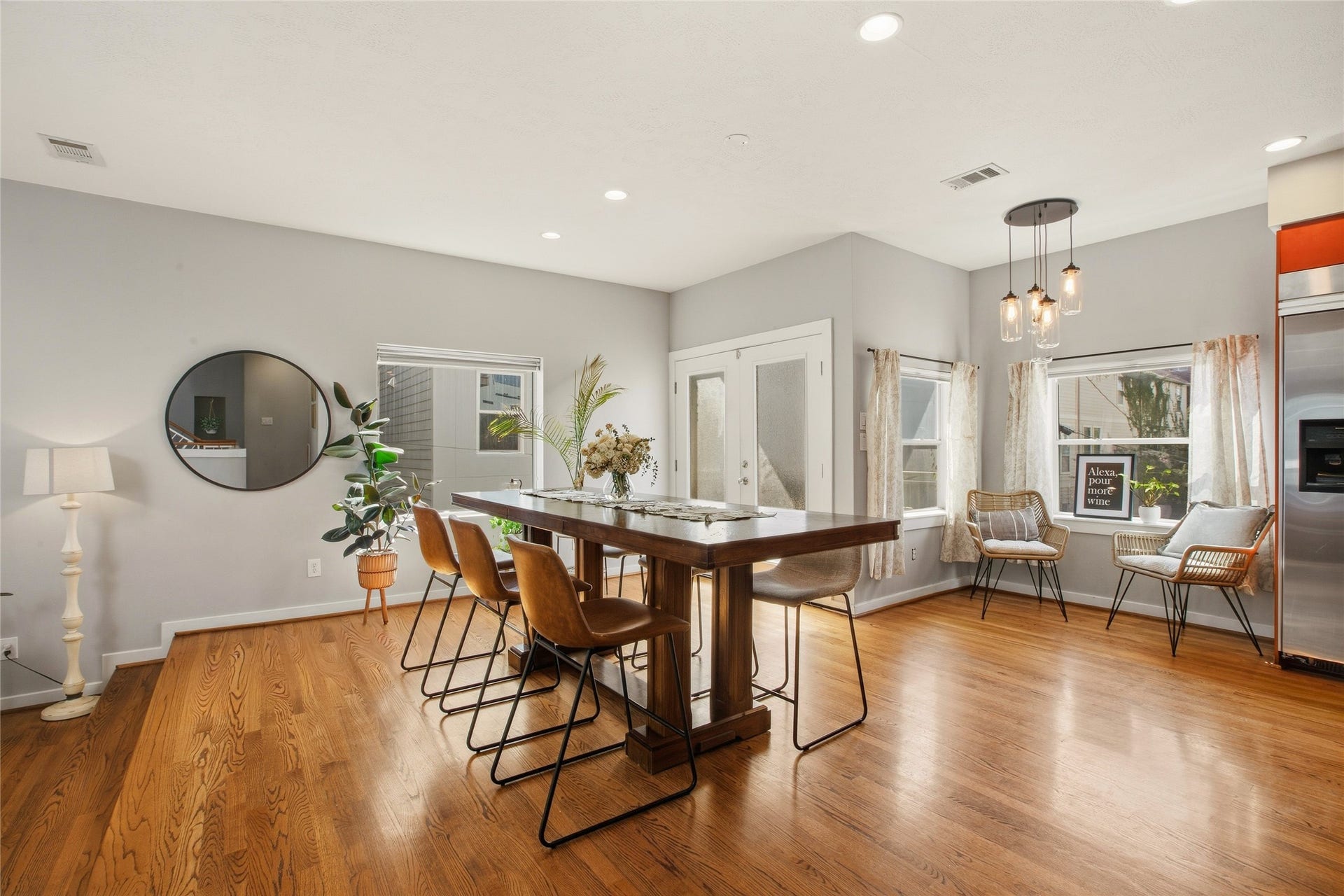1803 Oneil Street, #C, Houston, TX 77019 Dining room with French doors to a private balcony & room for a large table.