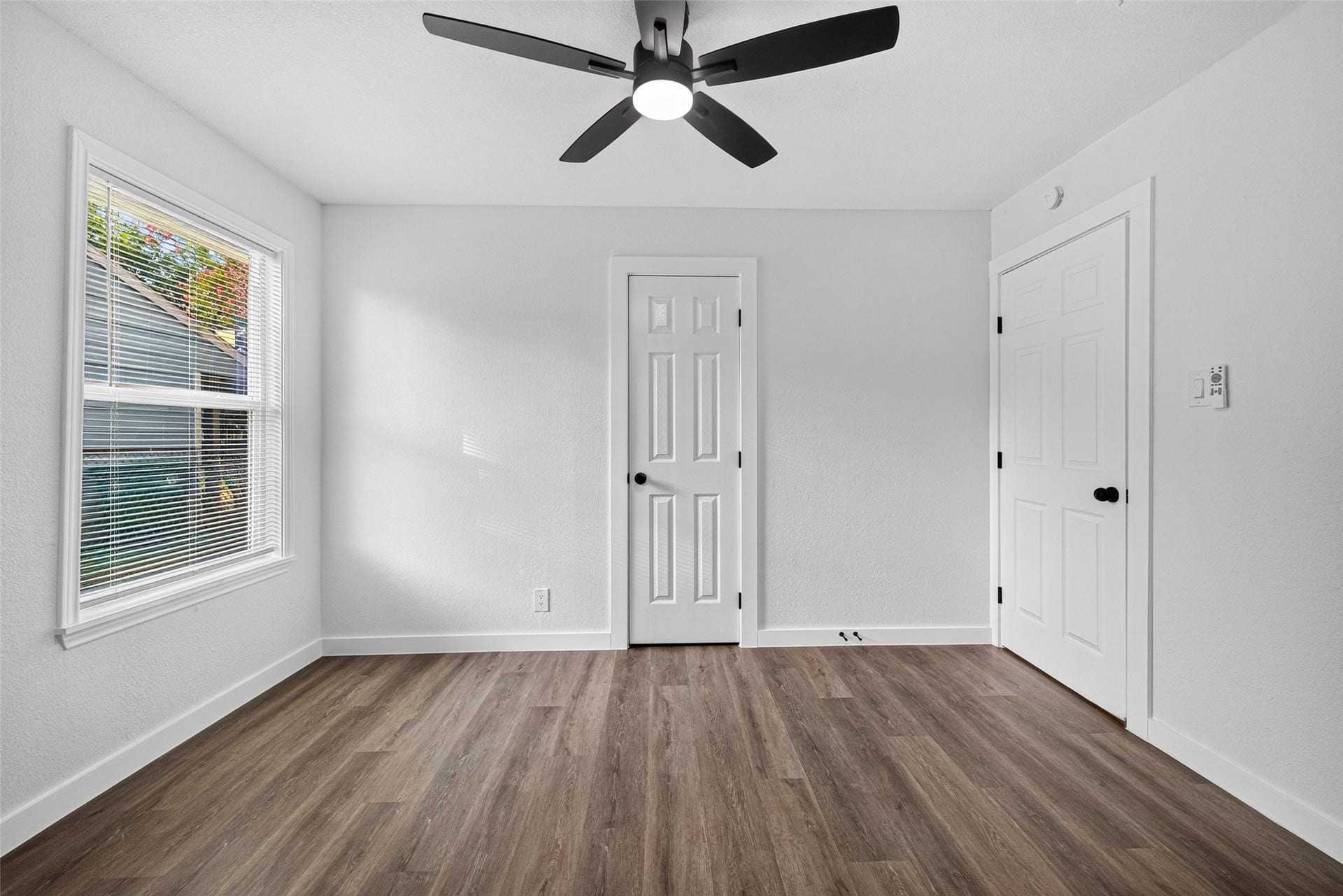 2909 Tarpey Avenue, Texas City, TX 77590 Bed 4 representation