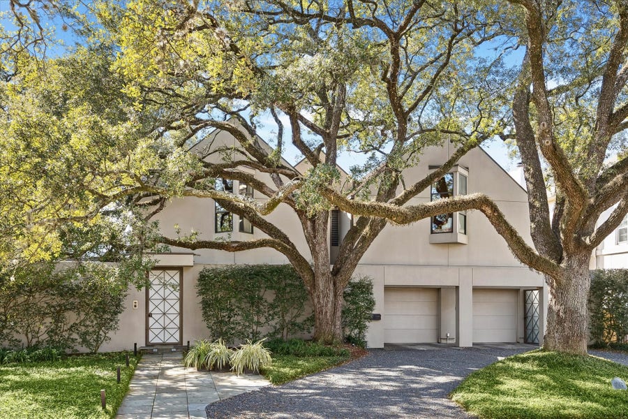 Property photo for 4013 Ella Lee Lane, Houston, TX