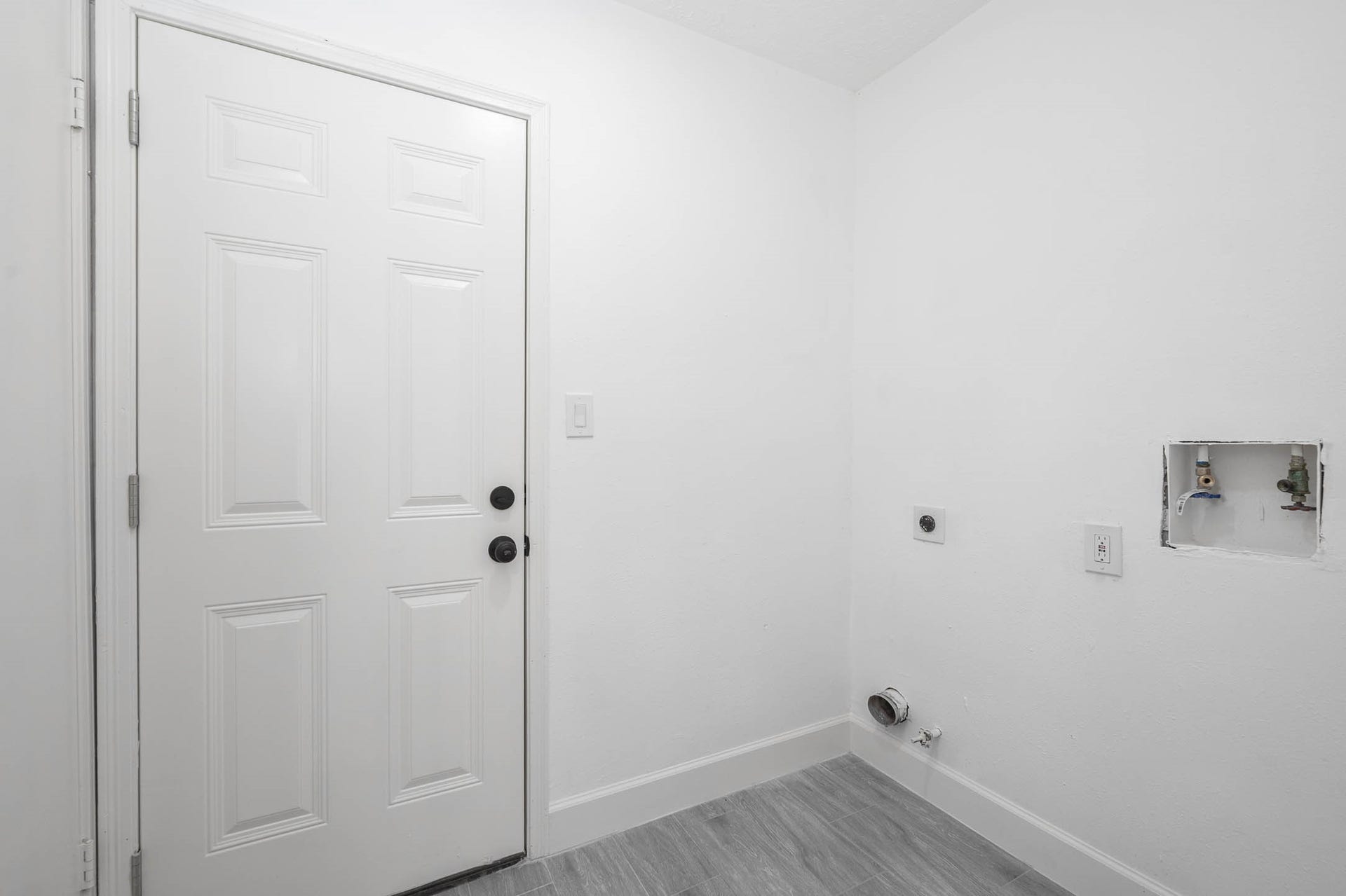 2038 Lexington Woods Drive, Spring, TX 77373 2038 Lexington Woods Drive, Spring, TX 77373