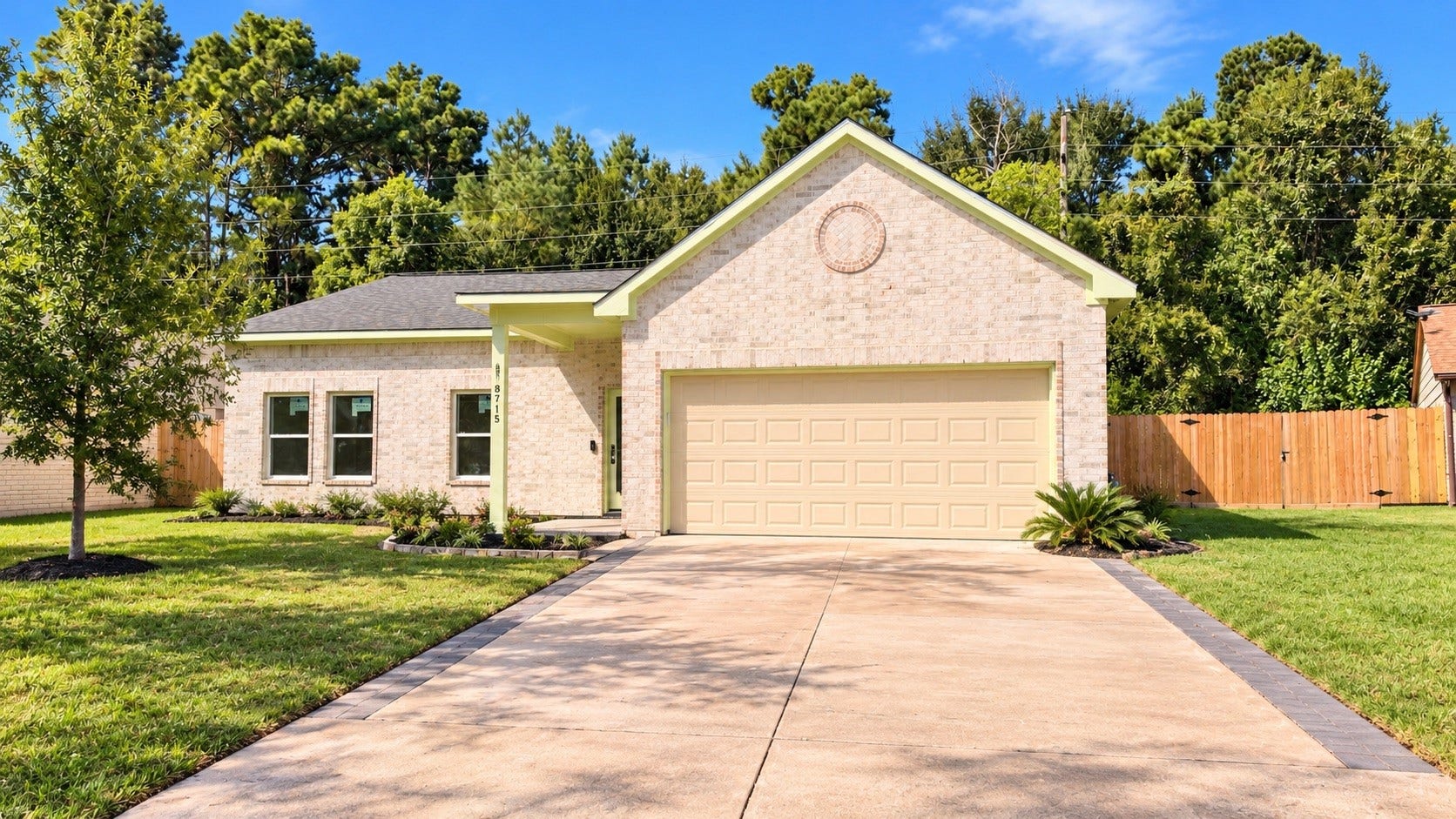 8715 Victoria Forest Drive, Houston, TX 77088 New construction with a stunning, modern exterior design.