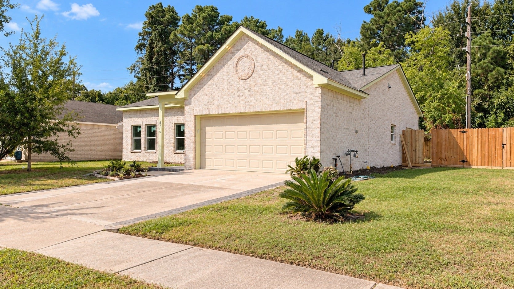 8715 Victoria Forest Drive, Houston, TX 77088 Newly built exterior with a beautiful modern design.
