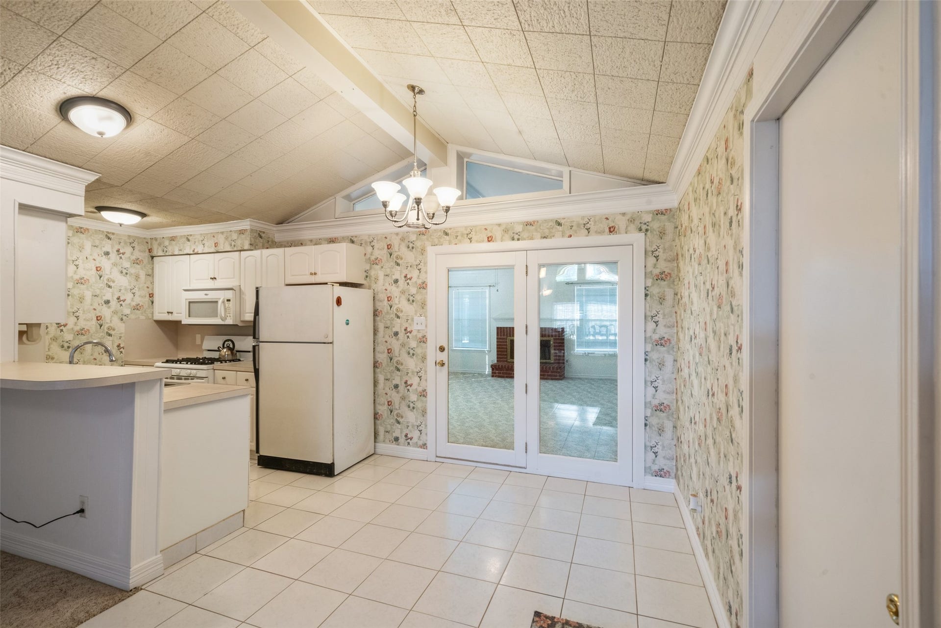 7835 Royalwood Drive, Houston, TX 77049 7835 Royalwood Drive, Houston, TX 77049