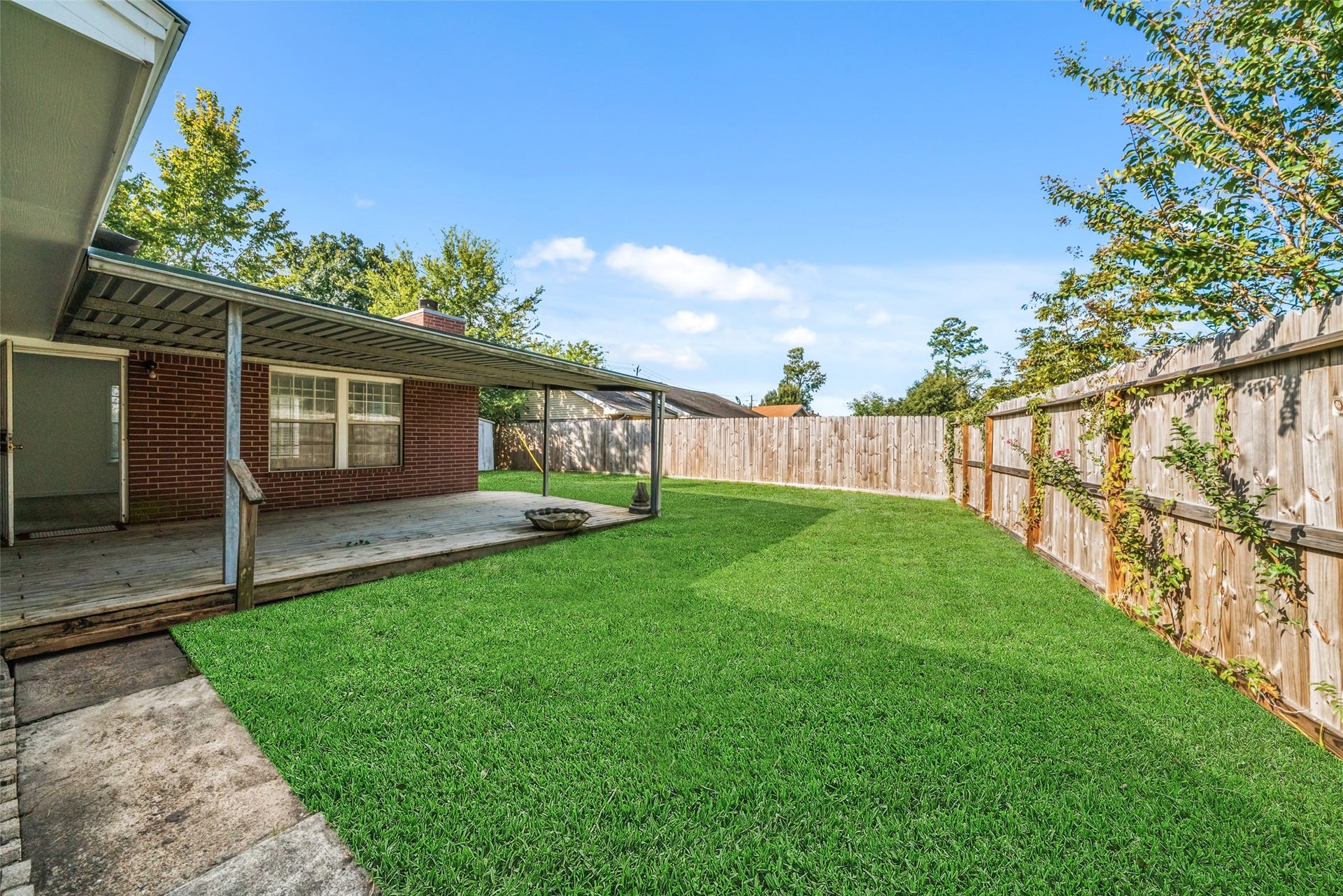 7835 Royalwood Drive, Houston, TX 77049 7835 Royalwood Drive, Houston, TX 77049