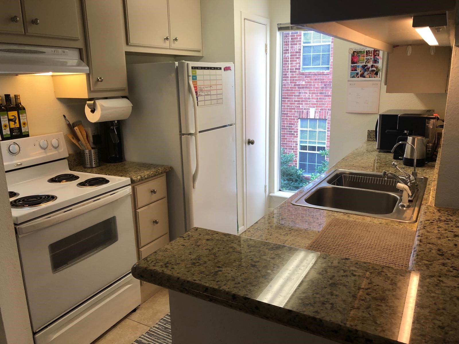 2300 Augusta Drive, #32, Houston, TX 77057 2300 Augusta Drive, #32, Houston, TX 77057