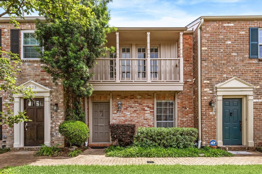 Property photo for 5827 Valley Forge Drive, #83, Houston, TX