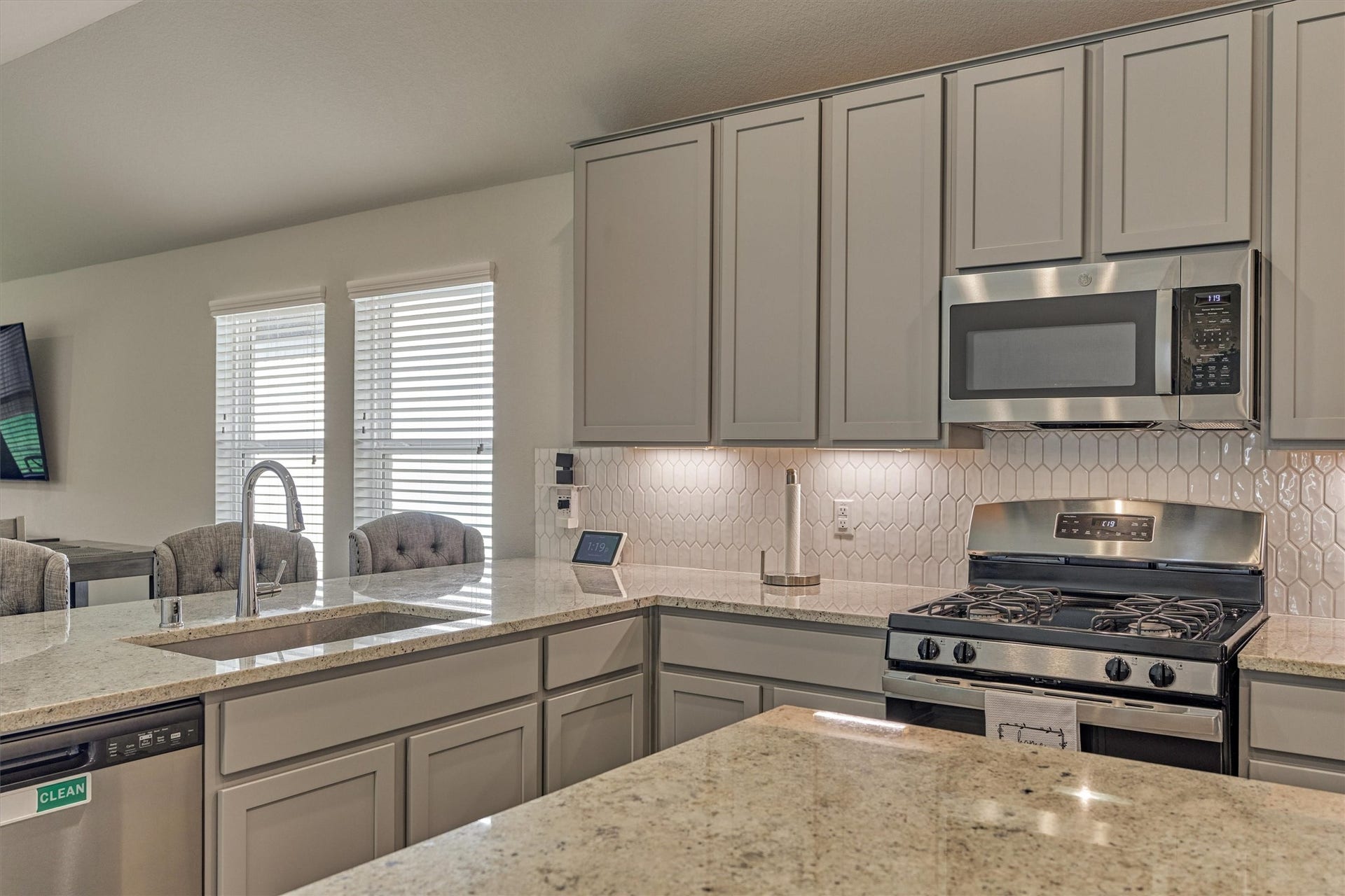 2146 Reed Cave Lane, Spring, TX 77386