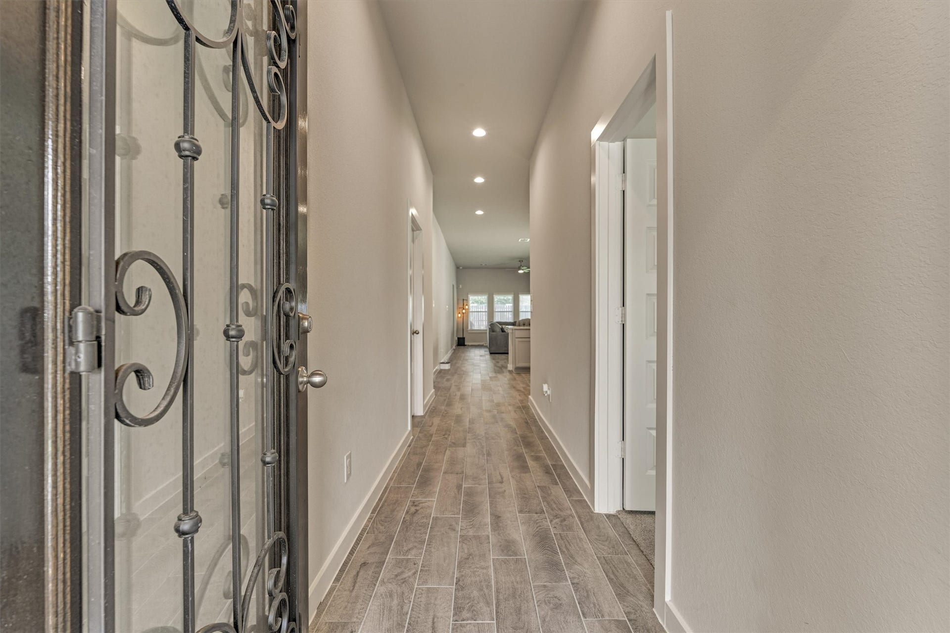 2146 Reed Cave Lane, Spring, TX 77386