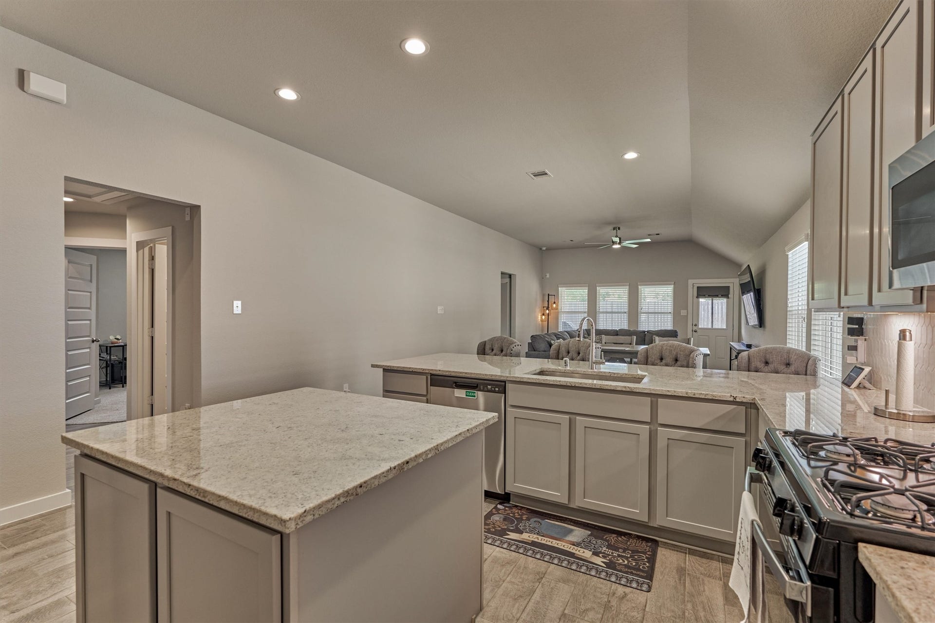 2146 Reed Cave Lane, Spring, TX 77386