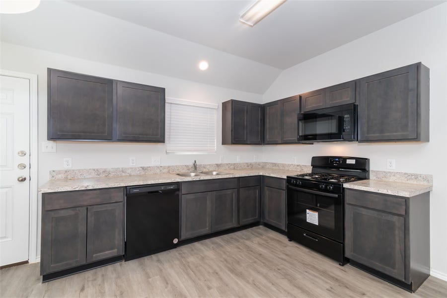 Property photo for 8606 Doris Oaks Circle, Houston, TX