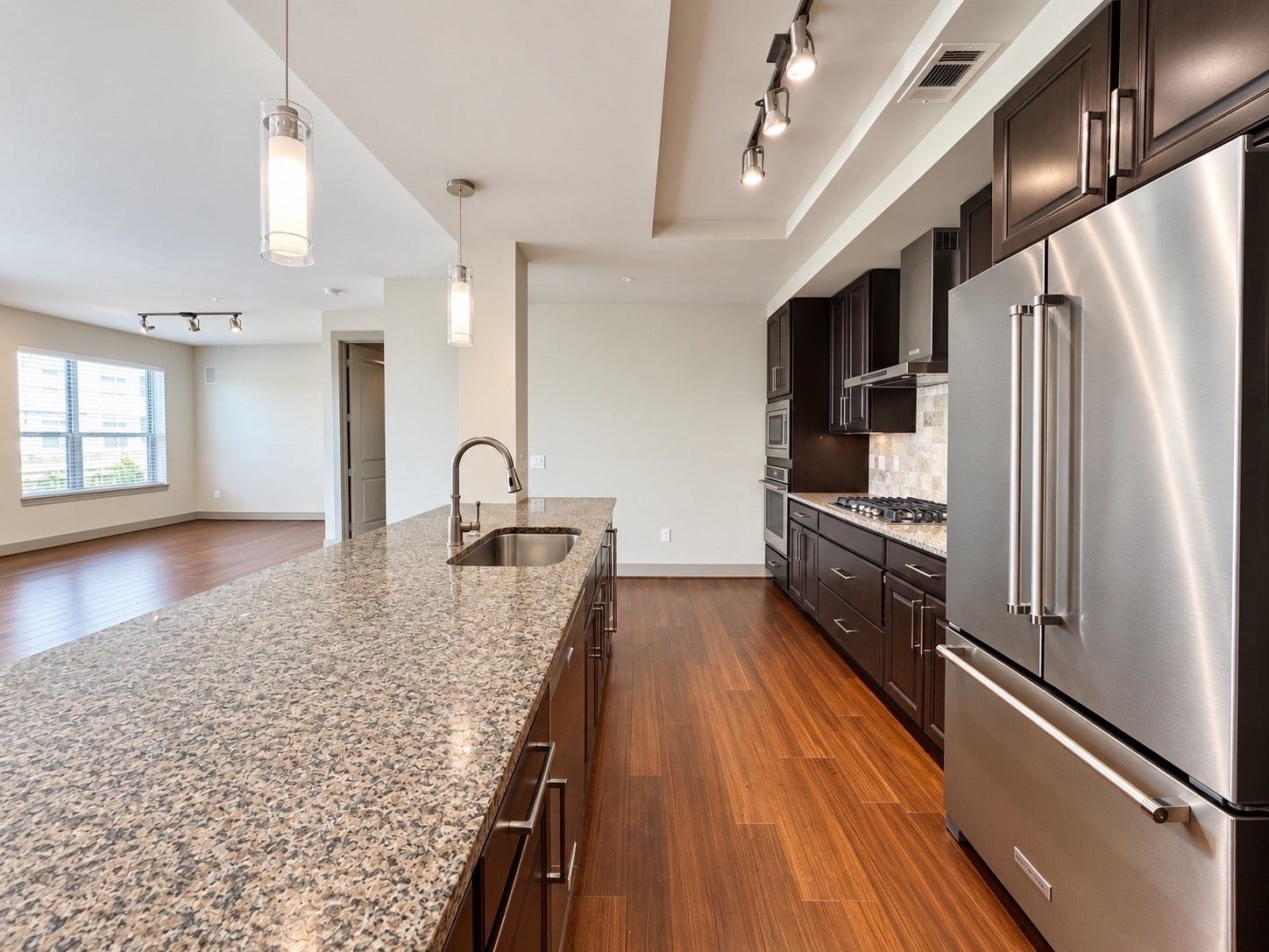10401 Town And Country Way, #204, Houston, TX 77024 10401 Town And Country Way, #204, Houston, TX 77024