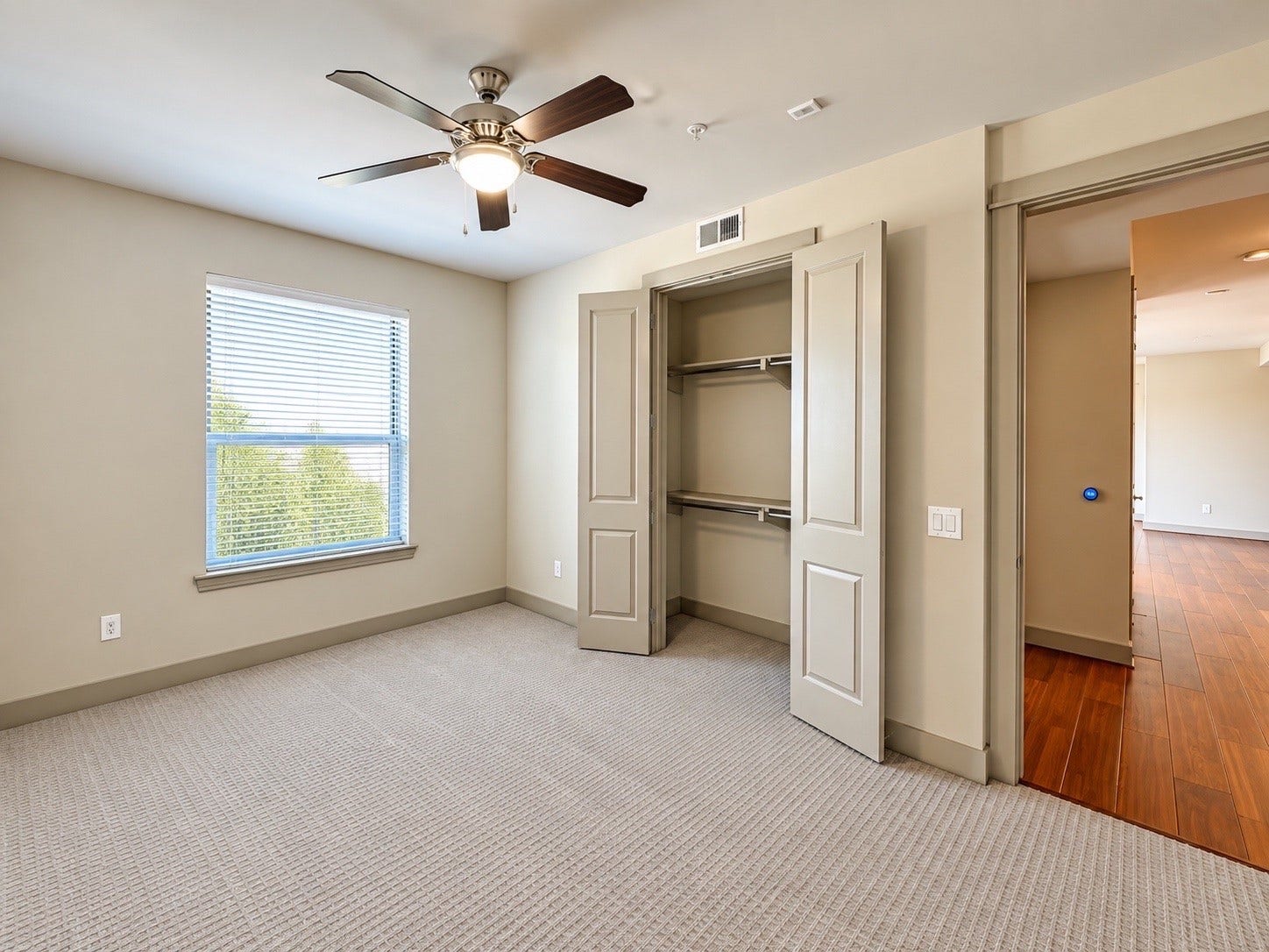 10401 Town And Country Way, #204, Houston, TX 77024 10401 Town And Country Way, #204, Houston, TX 77024