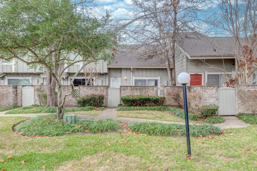 Property photo for 12926 Greenway Chase Court, #2926, Houston, TX