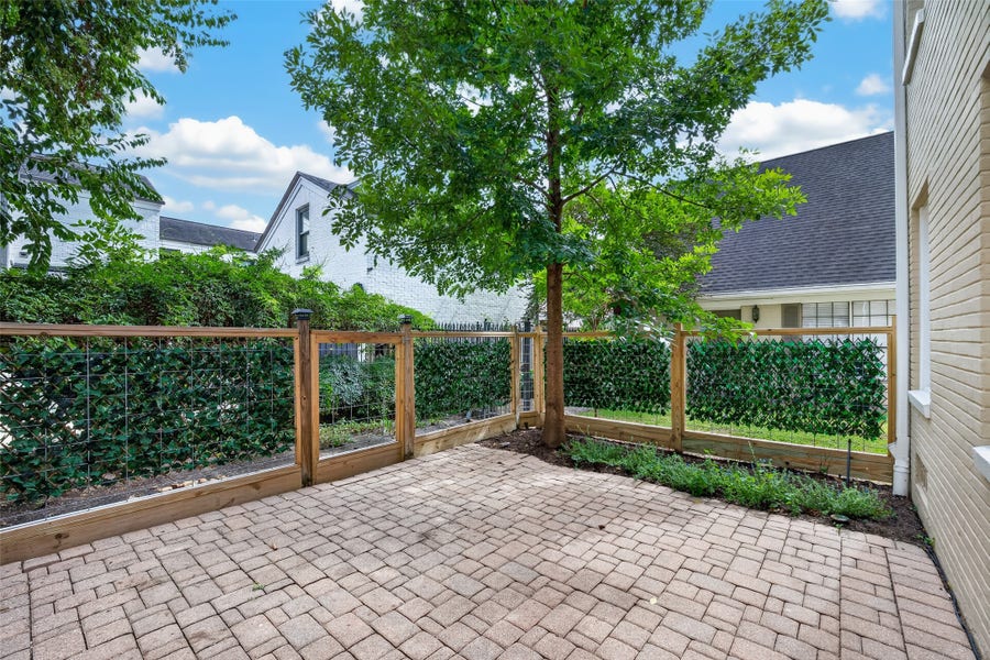 Property photo for 2315 Swift Boulevard, #1, Houston, TX