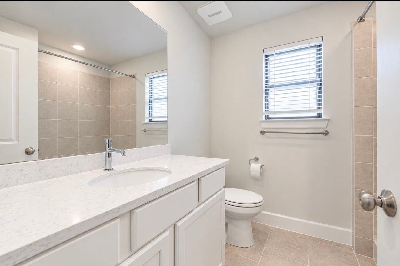 9231 Dearborn Knoll Drive, Cypress, TX 77433 Another secondary bathroom.