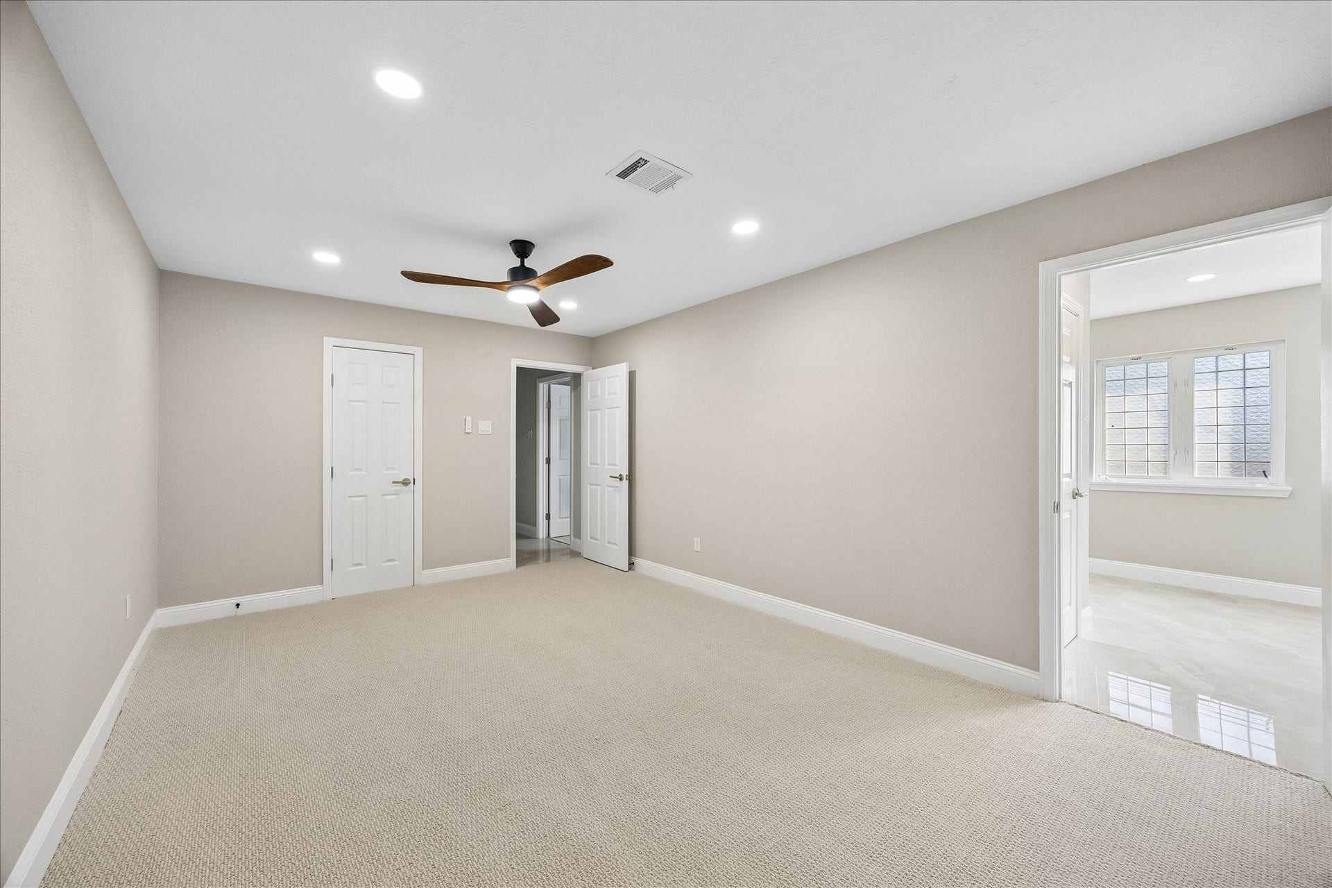 1802 San Sebastian Lane, Houston, TX 77058 1802 San Sebastian Lane, Houston, TX 77058
