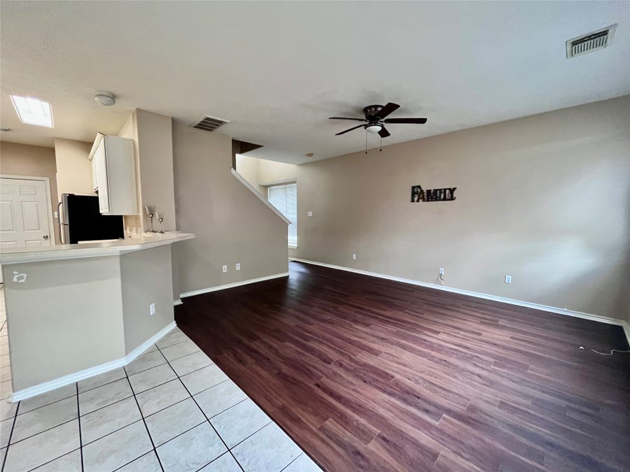 Property photo for 2811 Hackamore Hollow Lane, Houston, TX