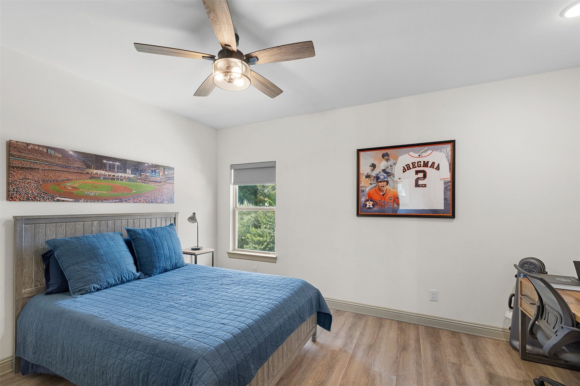 8603 Woods Hollow Trail, Fulshear, TX 77406 Luxury vinyl plank and desk nook. All bedrooms include a walk in closet.