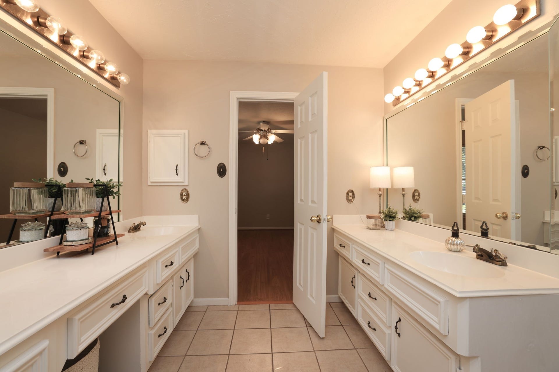 16107 Abberton Hill Drive, Spring, TX 77379 Spacious secondary bath with double sinks and convenient access to adjoining bedrooms.