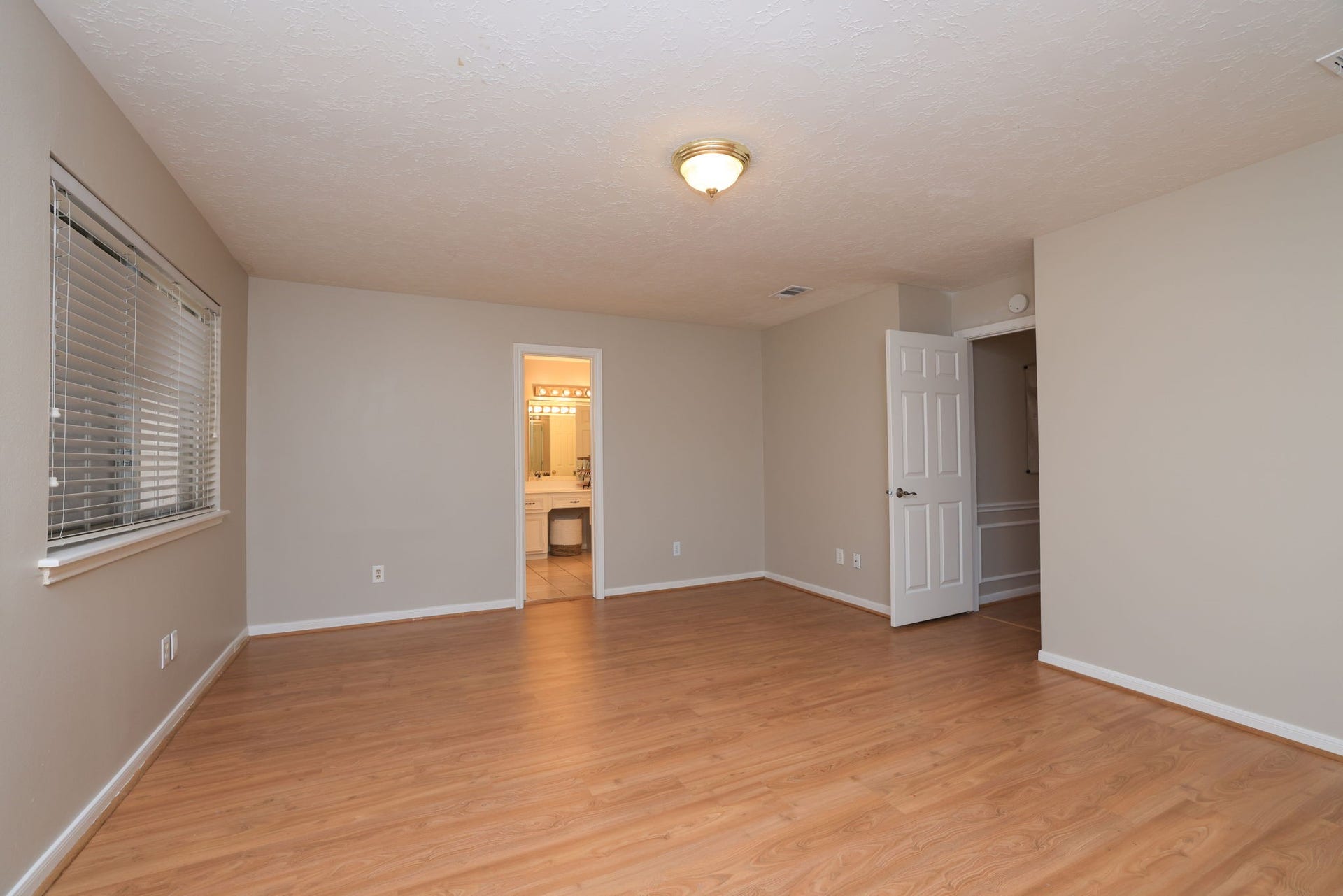 16107 Abberton Hill Drive, Spring, TX 77379 Bright and versatile space perfect for guests, teens, or a home office.