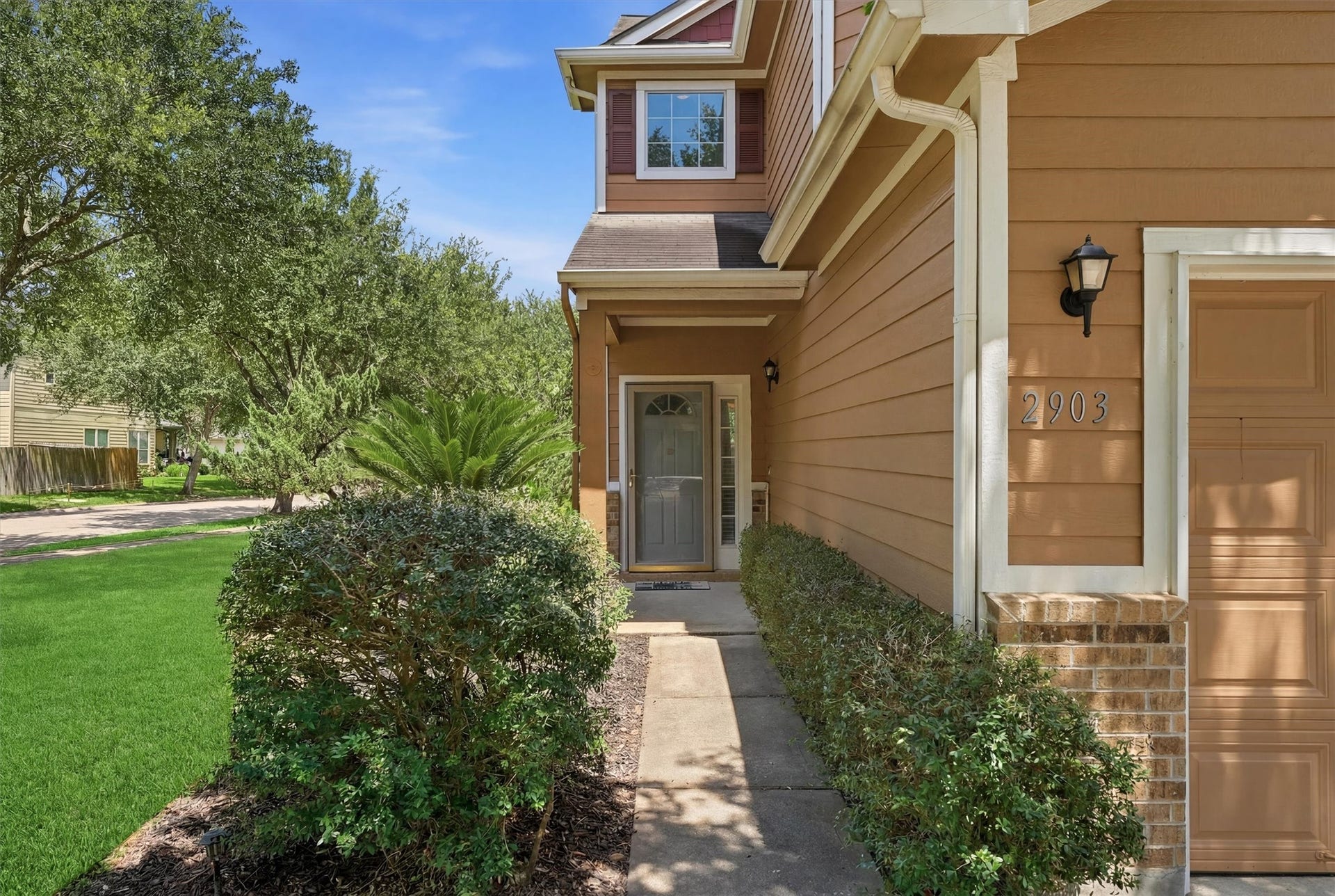 2903 Edgewick Elm Street, Fresno, TX 77545 2903 Edgewick Elm Street, Fresno, TX 77545