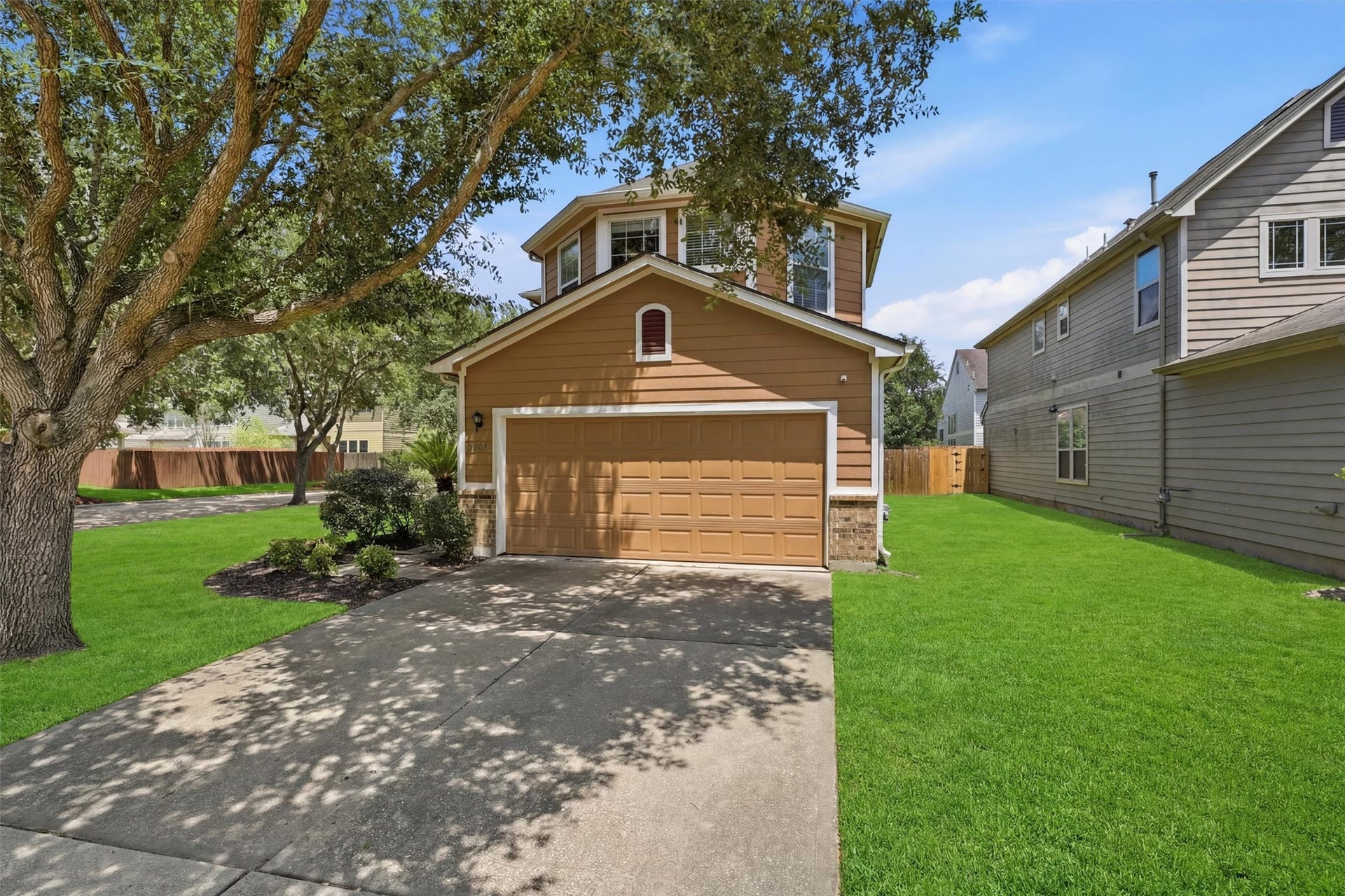 2903 Edgewick Elm Street, Fresno, TX 77545 2903 Edgewick Elm Street, Fresno, TX 77545